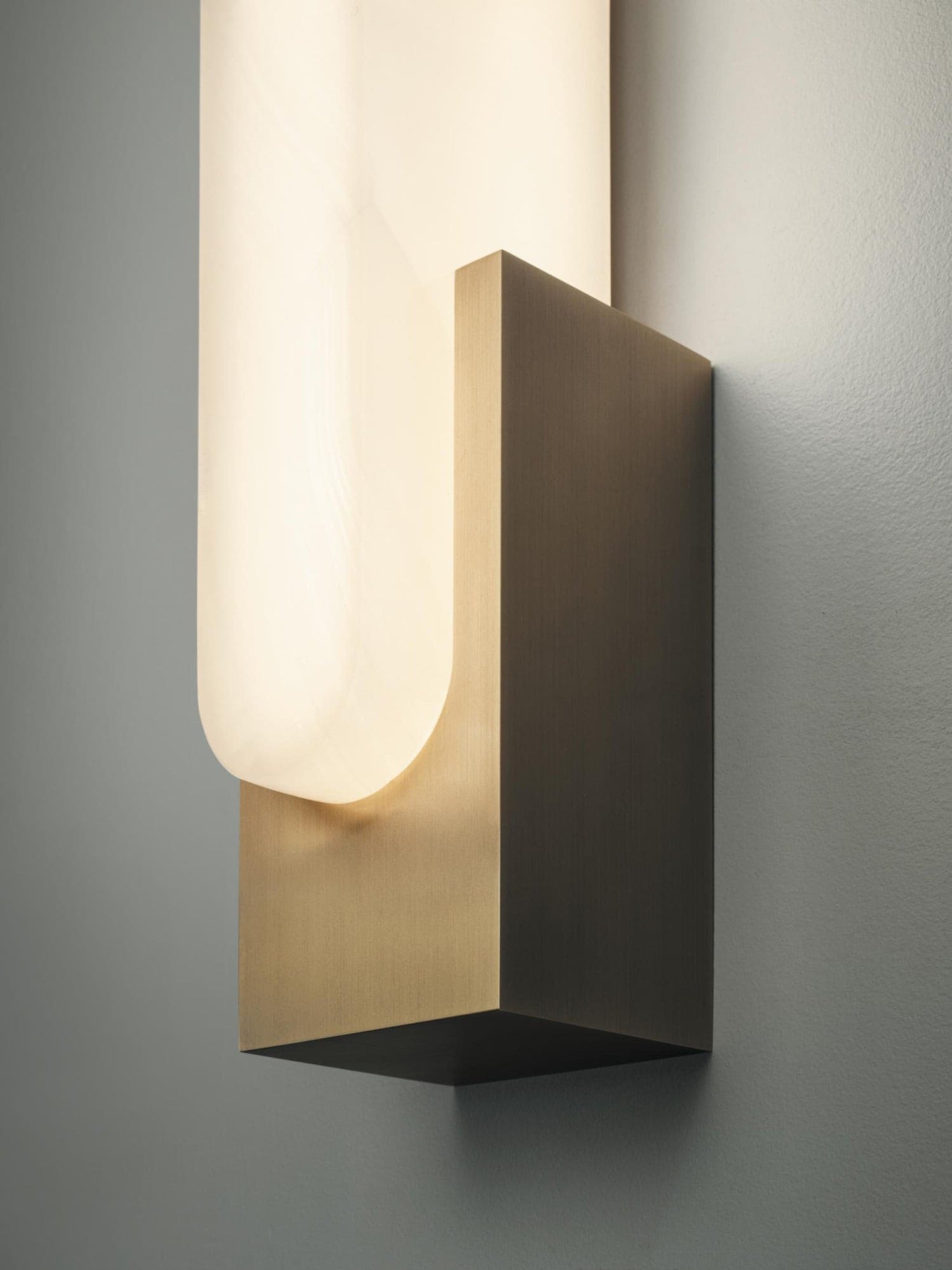 CHARLESTON IVORY GLOW WALL SCONCE