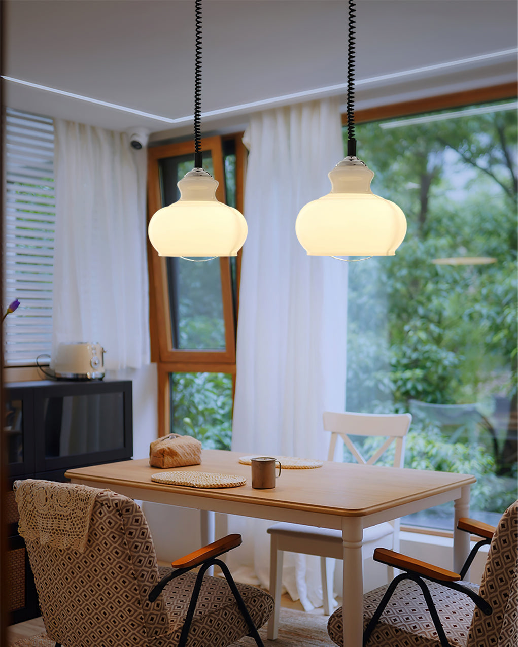 RAVENSCROFT WOVEN HEMP PENDANT LIGHT