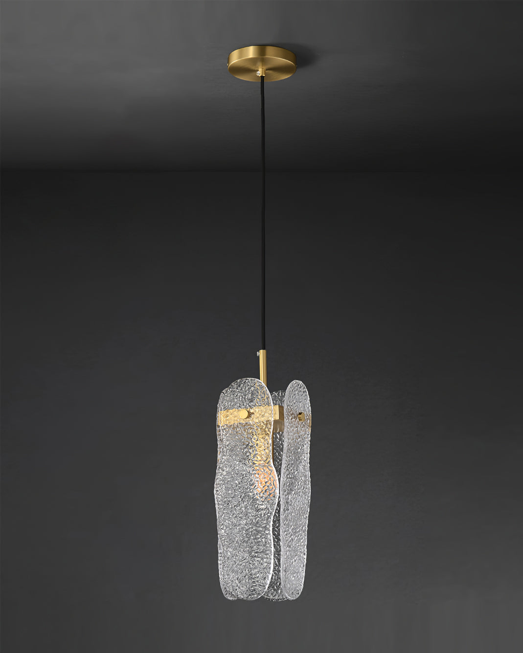 CHARLESTON RIVULET HANGING LANTERN