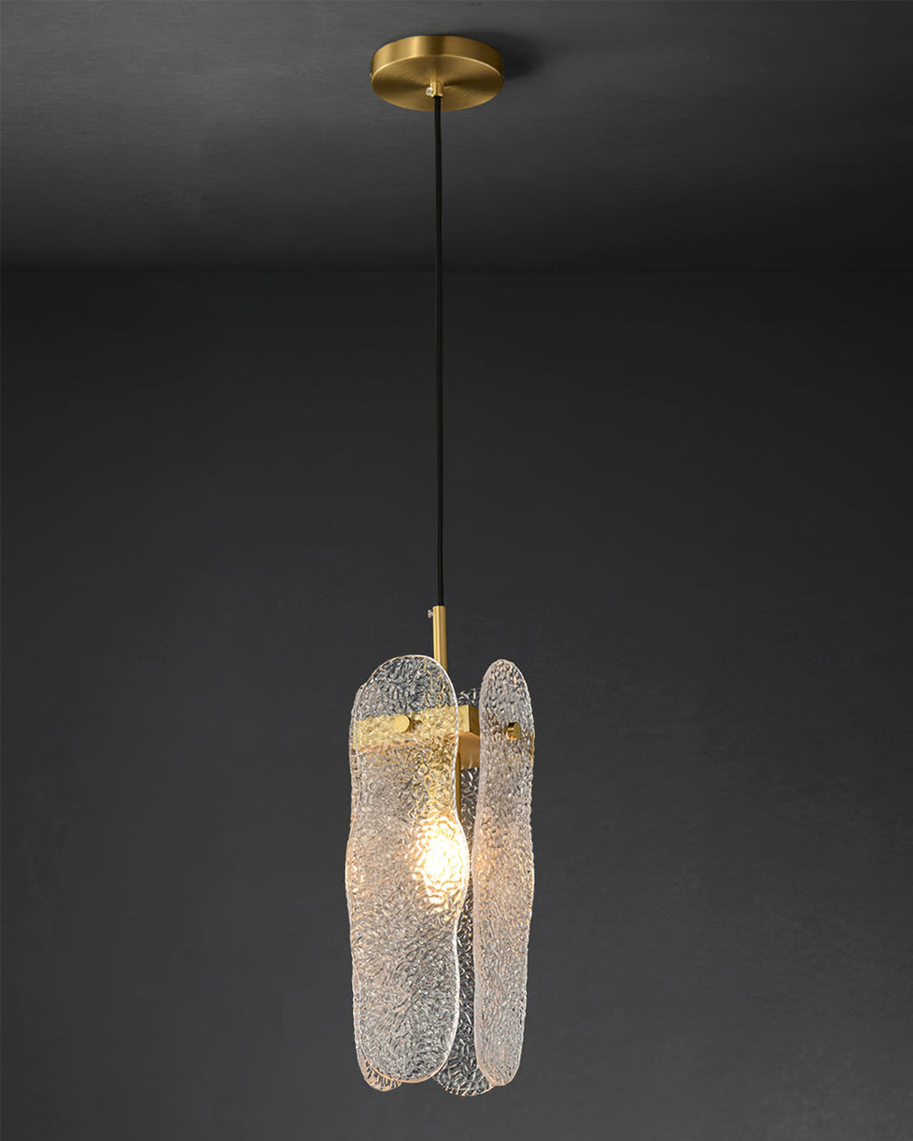 CHARLESTON RIVULET HANGING LANTERN