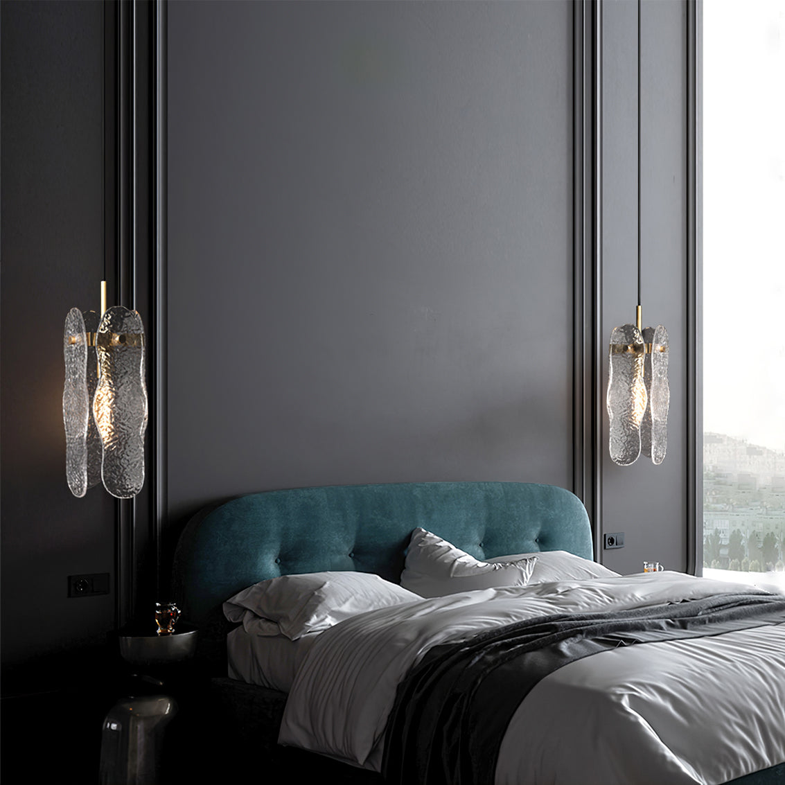 CHARLESTON RIVULET HANGING LANTERN