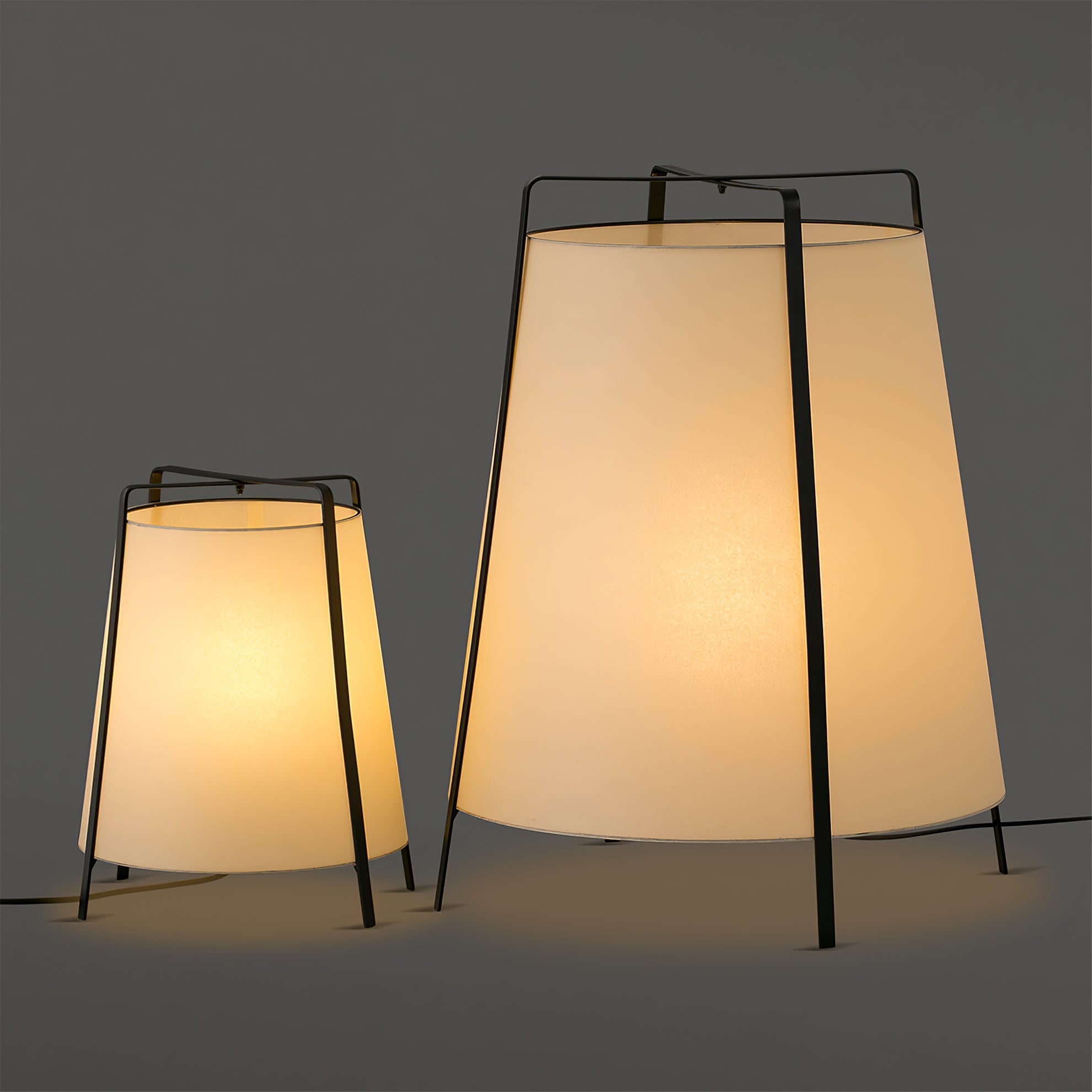 RAVENSCROFT MISTY GLASS TABLE LANTERN
