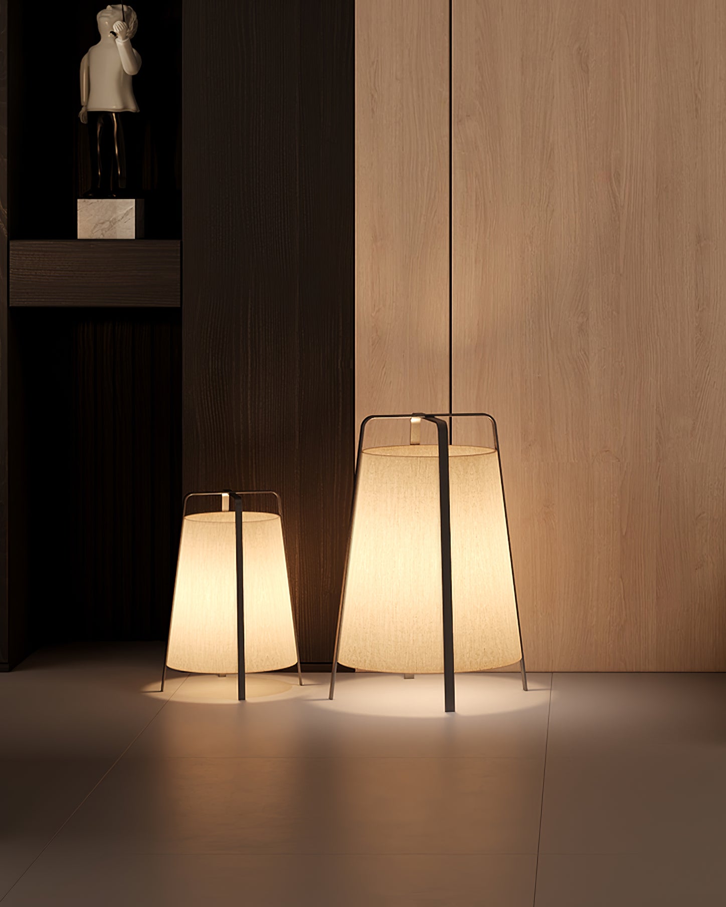 RAVENSCROFT MISTY GLASS TABLE LANTERN