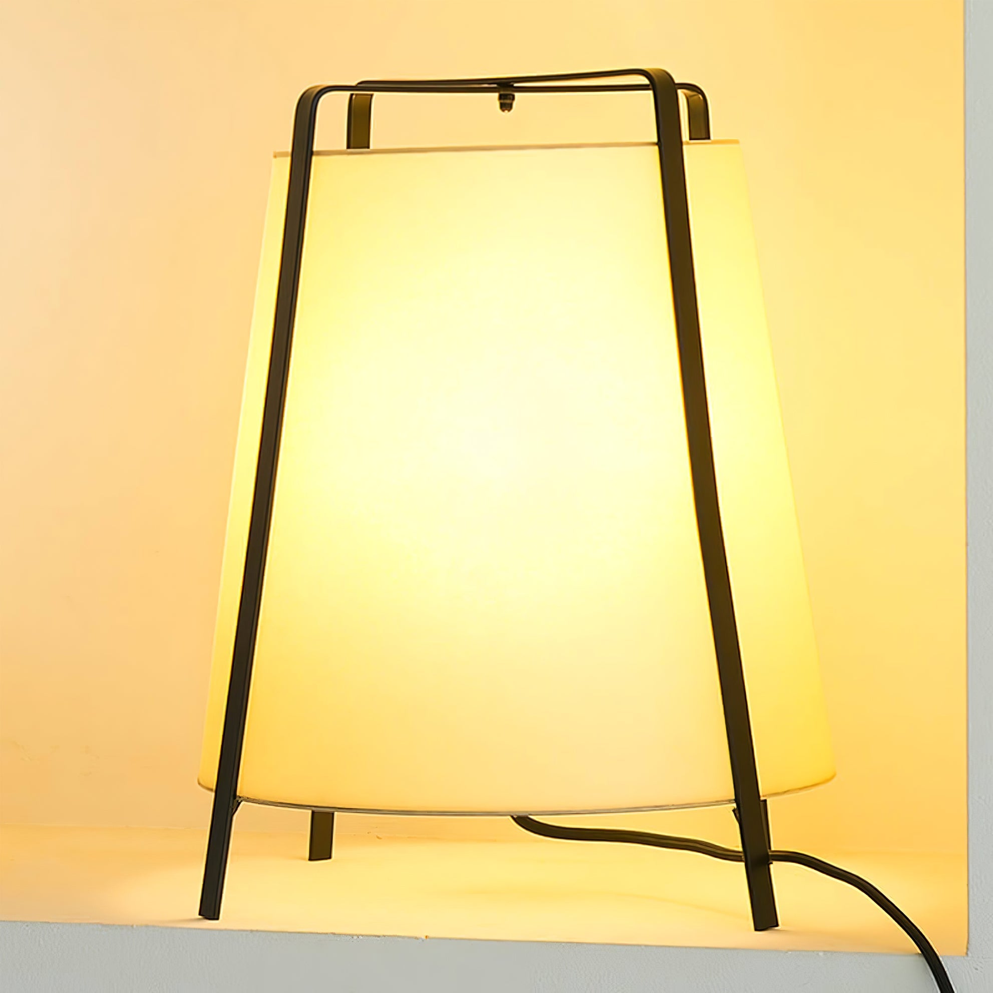 RAVENSCROFT MISTY GLASS TABLE LANTERN