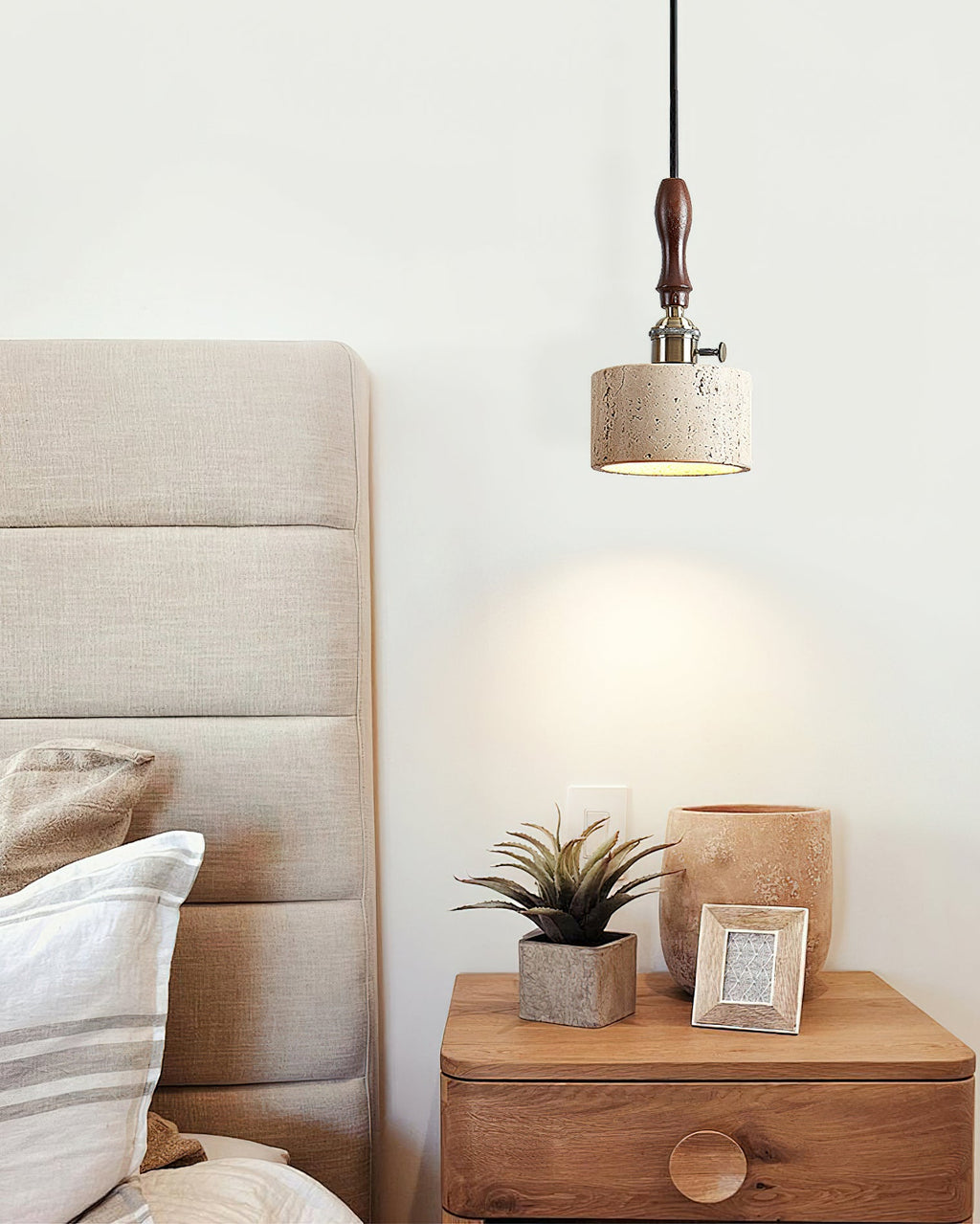 RAVENSHILL TRAVERTINE GLOBE PENDANT
