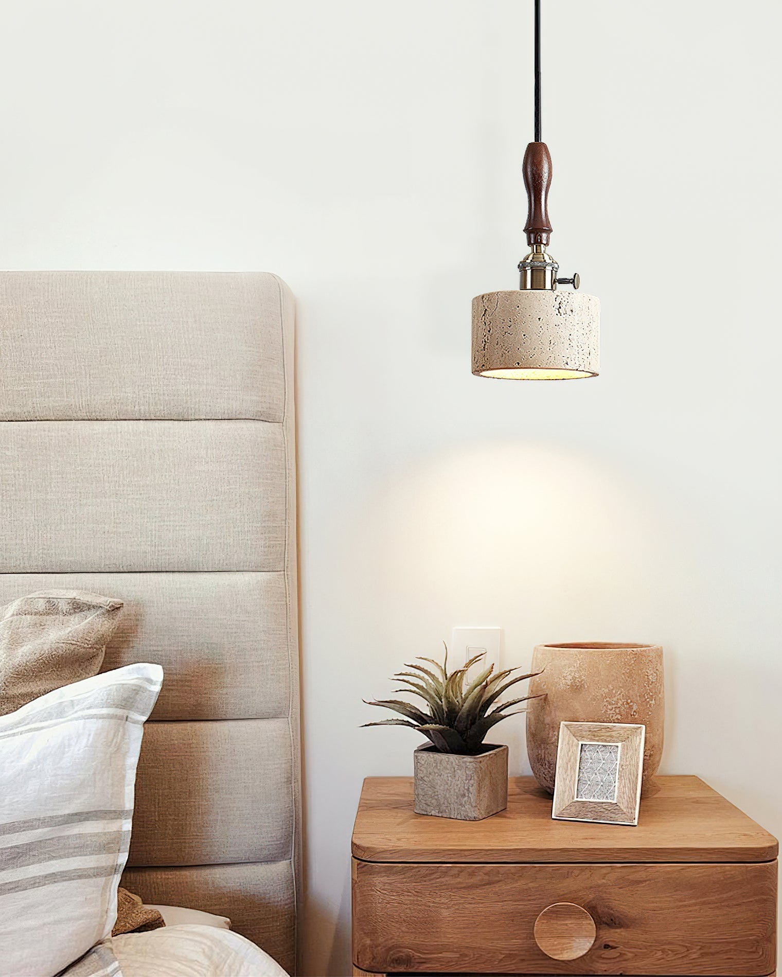 RAVENSHILL TRAVERTINE GLOBE PENDANT