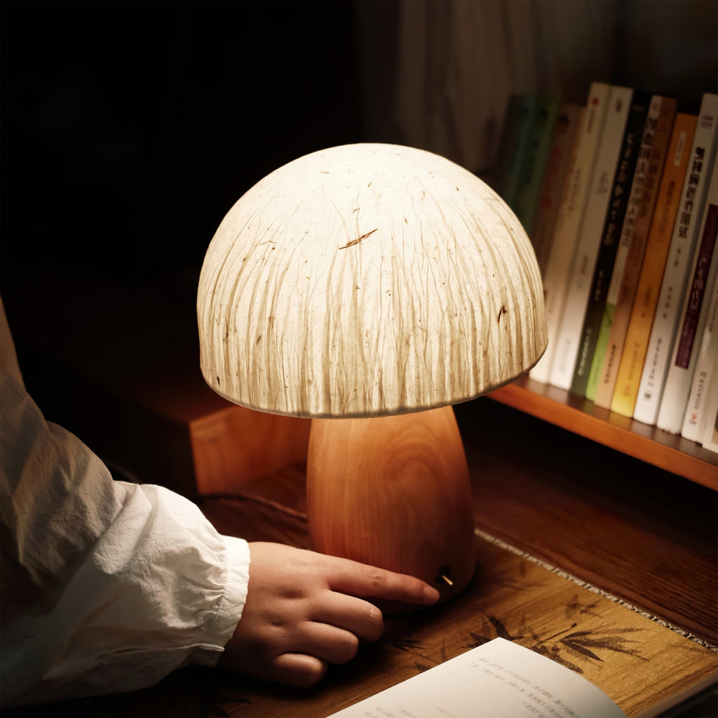FENWICK FUNGAL GLOW TABLE LANTERN