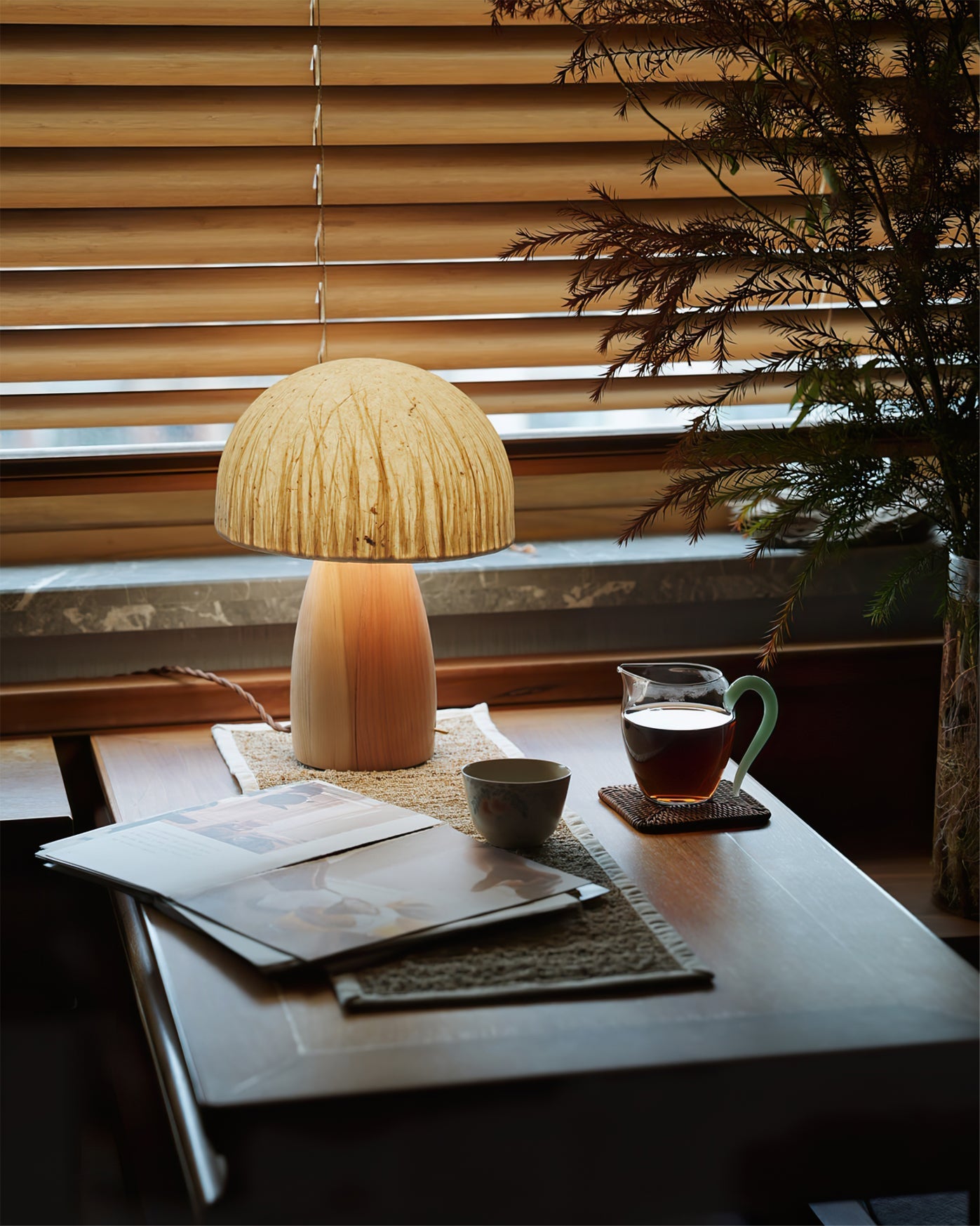 FENWICK FUNGAL GLOW TABLE LANTERN
