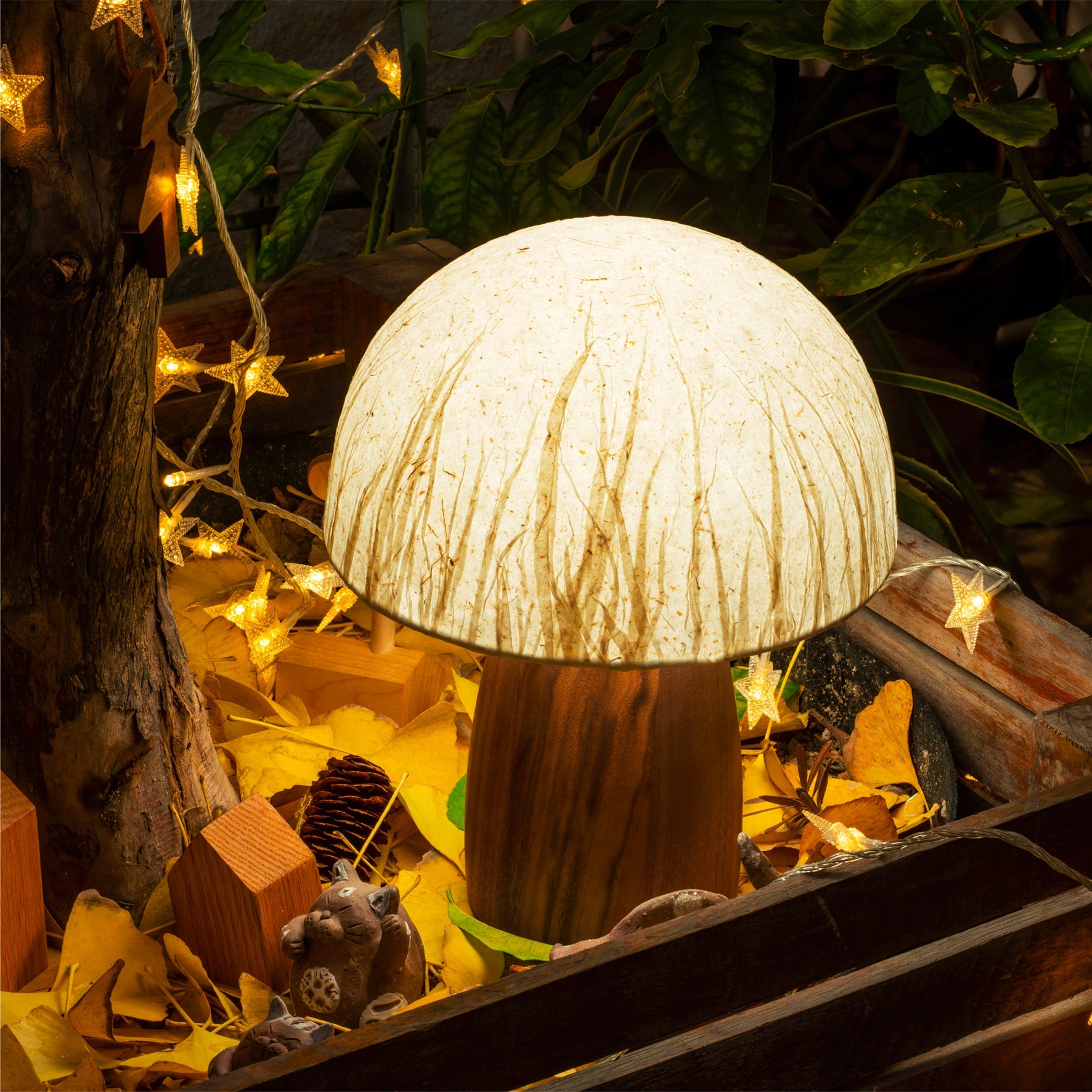 FENWICK FUNGAL GLOW TABLE LANTERN