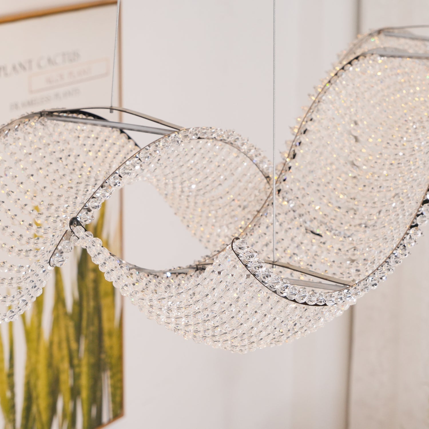 VANDERBILT CRYSTAL DROPLET CHANDELIER