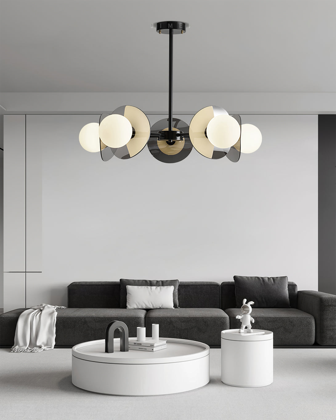 VANDERBILT CRYSTAL LUSTRE CHANDELIER