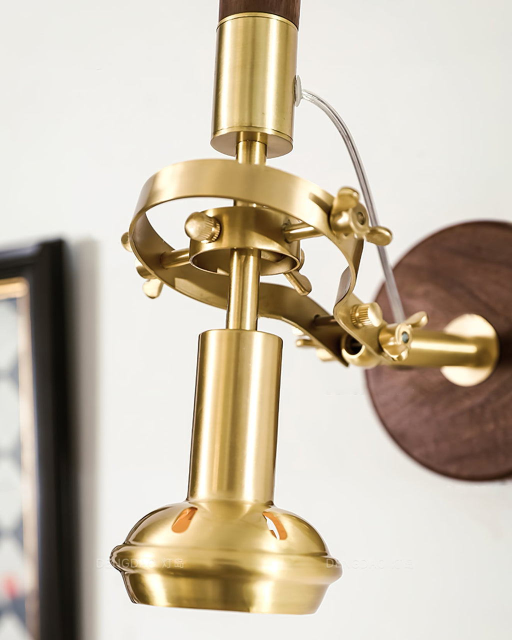 Ravenswood Vintage Iron Wall Sconce