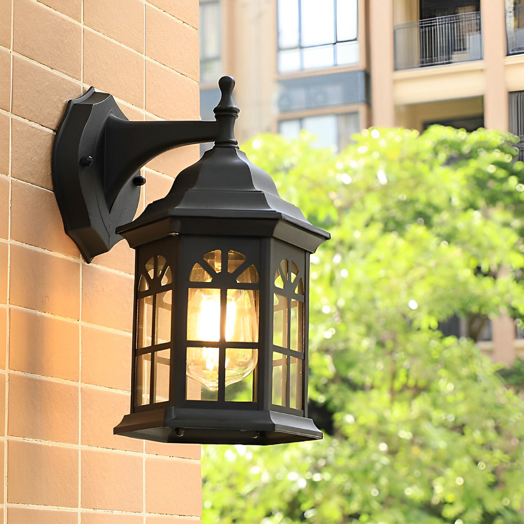 WINDSOR ALUMINUM RAINSHIELD WALL LANTERN