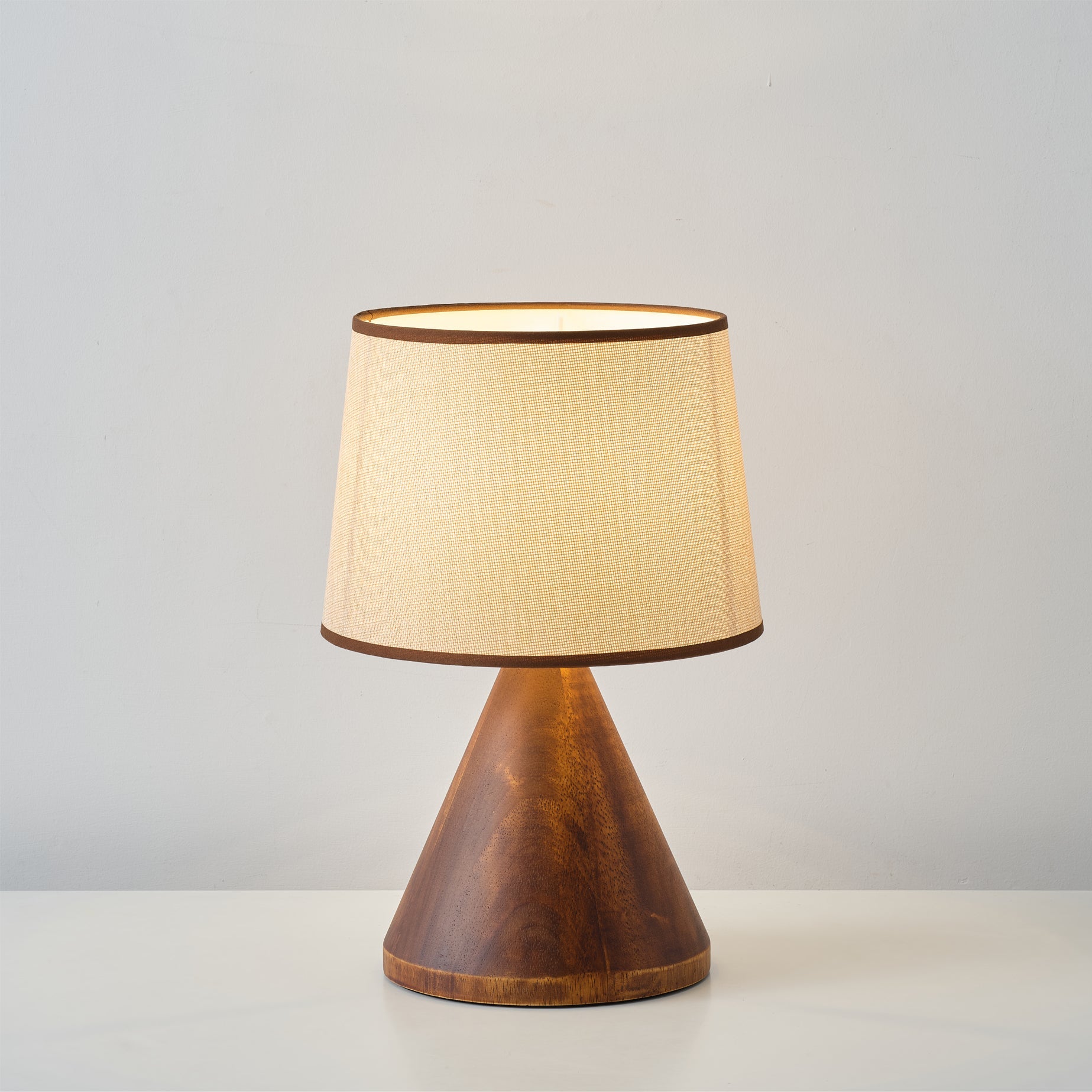CHARLESTON BELL CURVED TABLE LIGHT