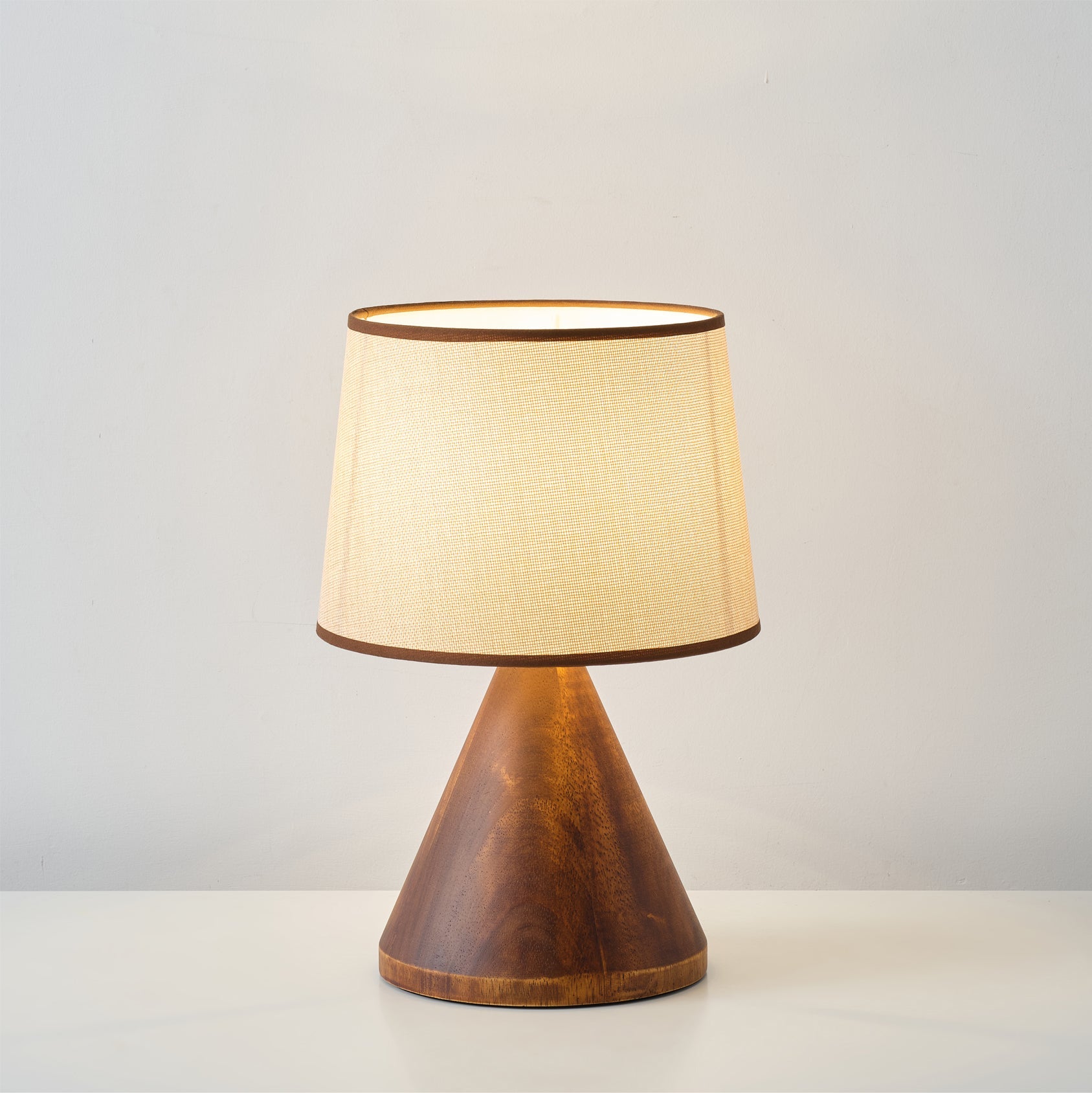 CHARLESTON BELL CURVED TABLE LIGHT