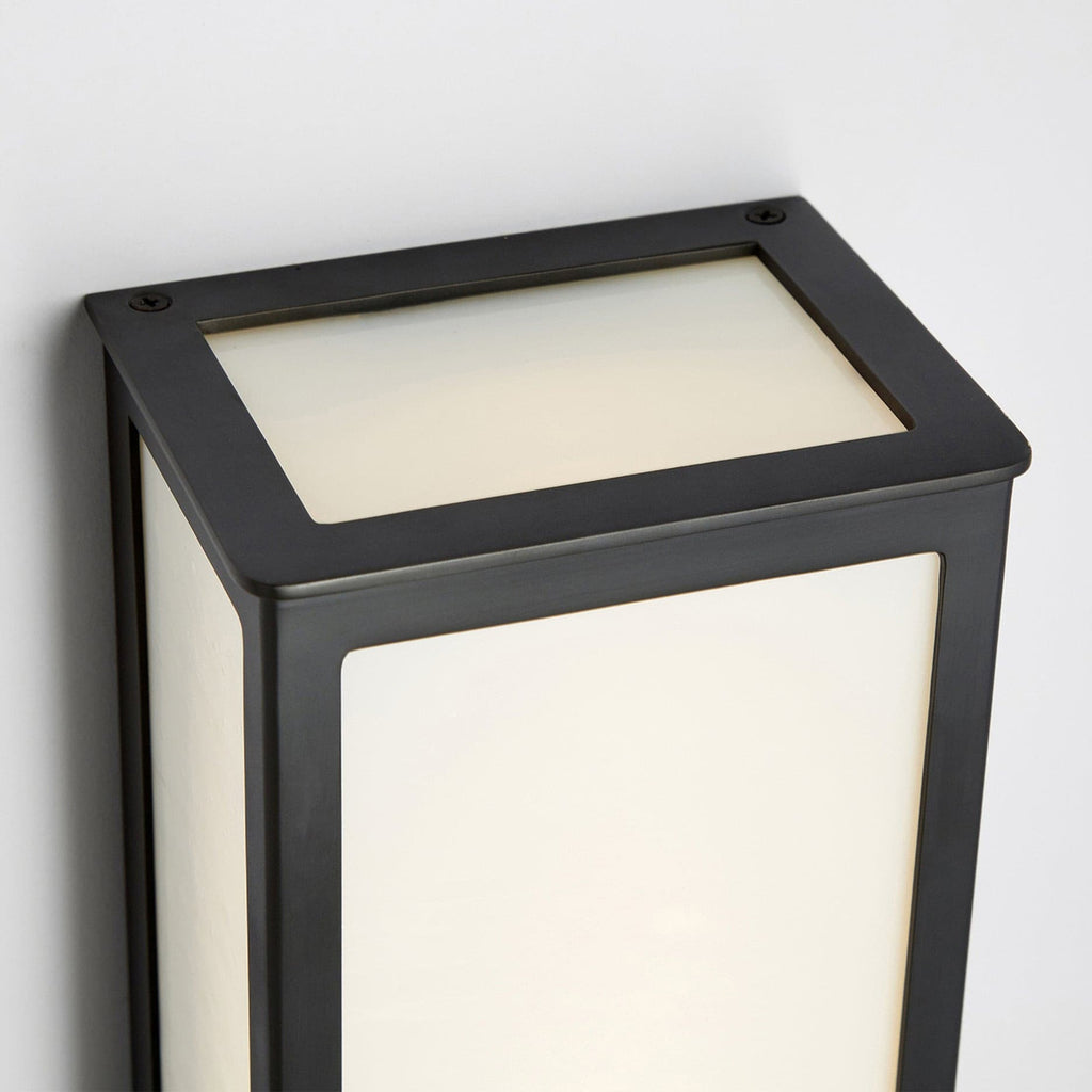 Ravenswood Lantern-Style Outdoor Sconce