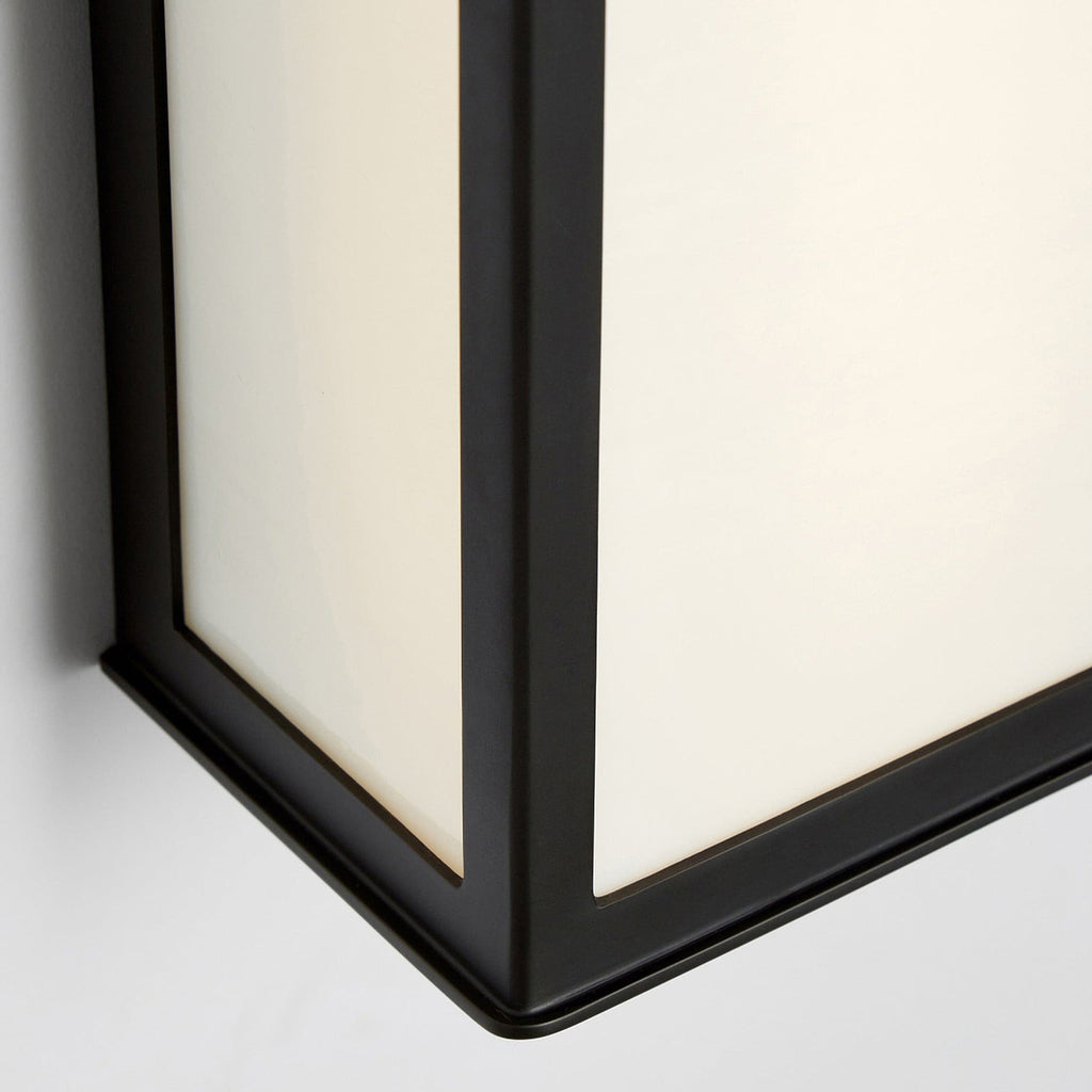 Ravenswood Lantern-Style Outdoor Sconce