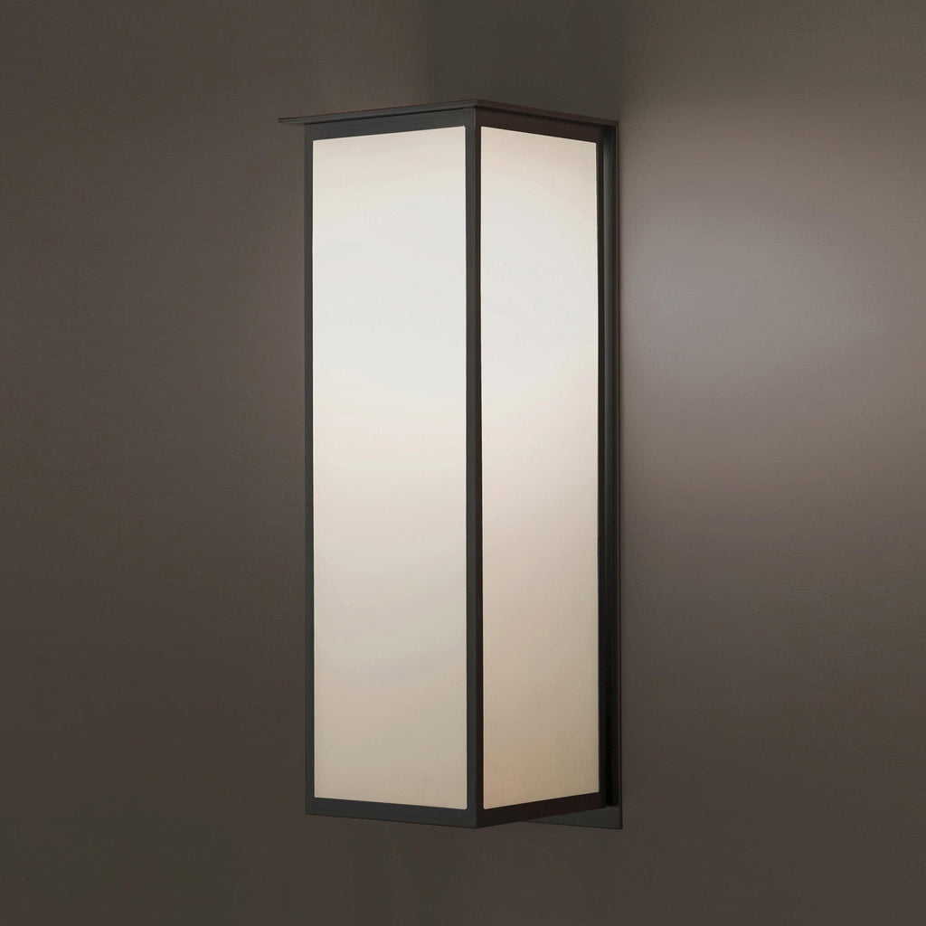 Ravenswood Lantern-Style Outdoor Sconce