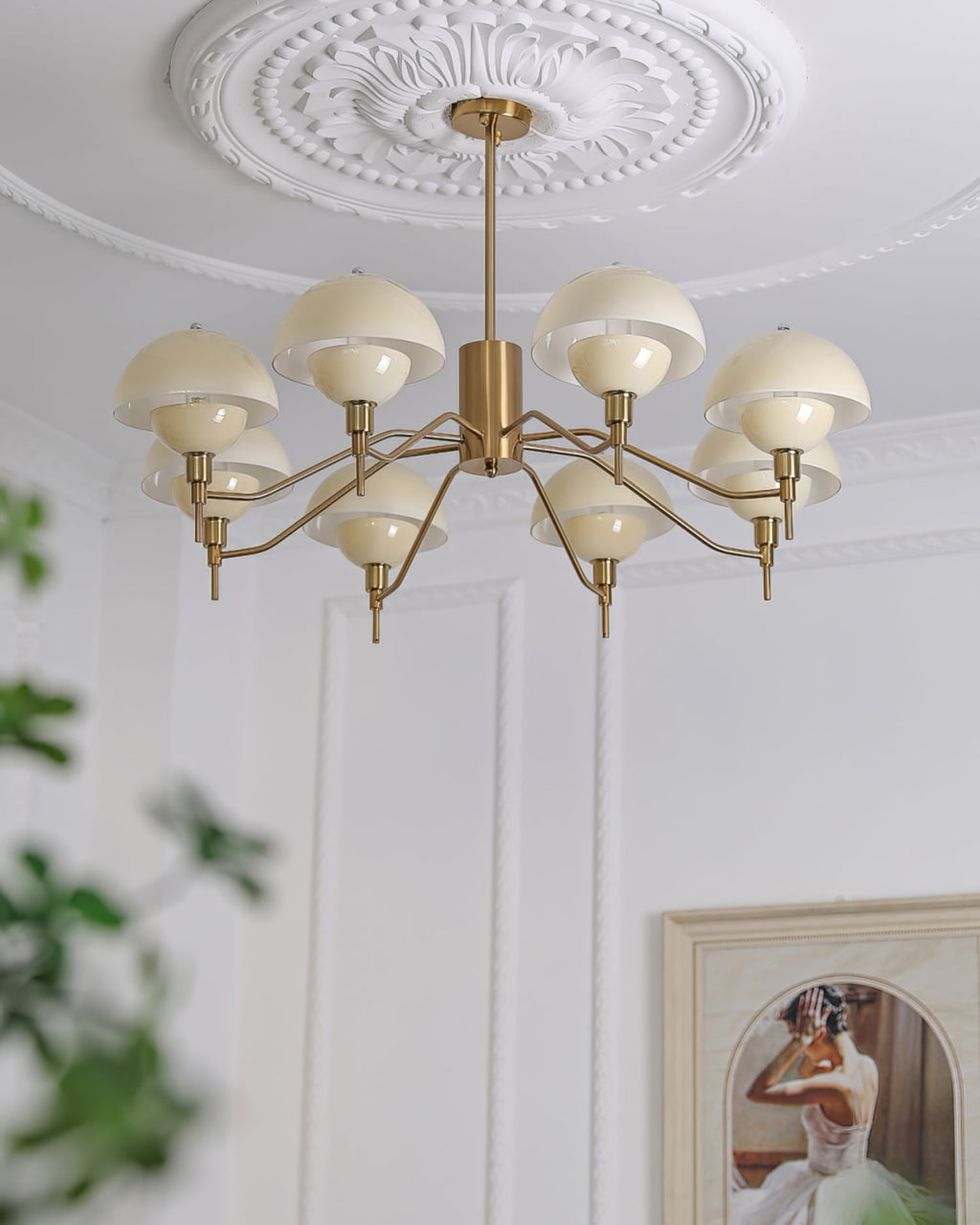 RAVENHALL GLOBE SUSPENSION LIGHT