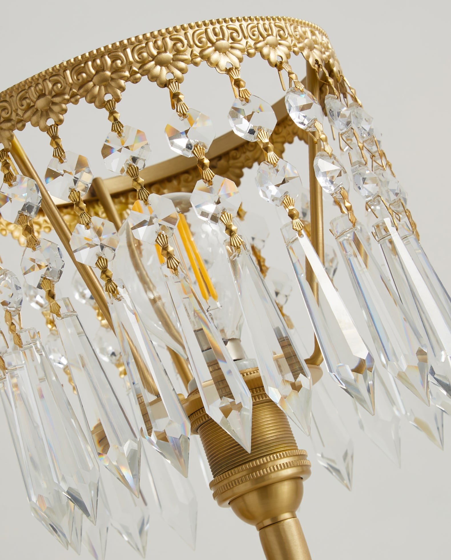 WINTERBOURNE CRYSTAL ORB TABLE LIGHT