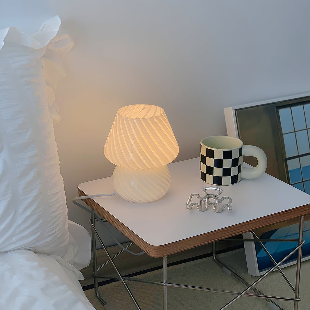 CHARLESTON CRYSTAL GLOBE TABLE LANTERN