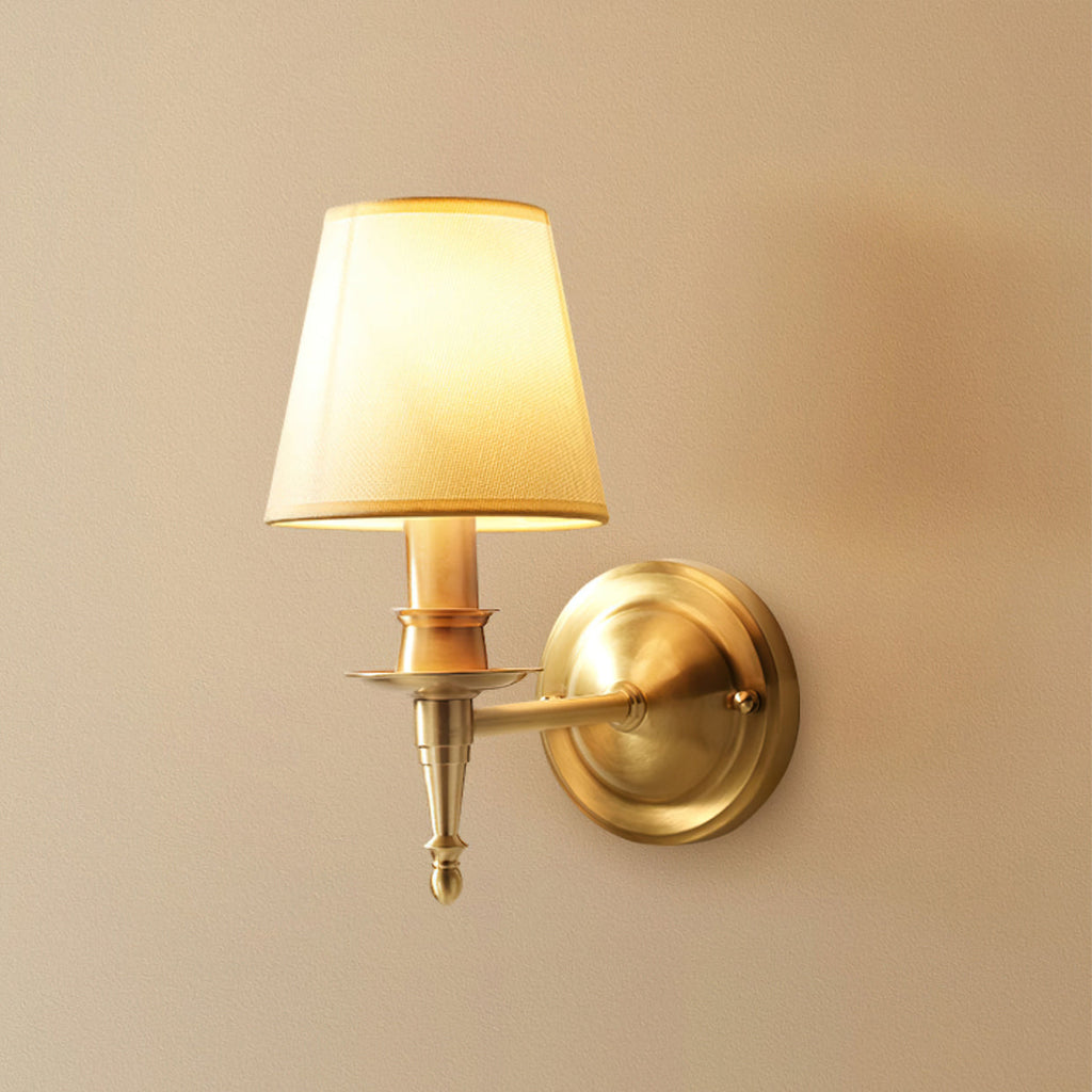 WINTHORPE VINTAGE BRASS WALL SCONCE