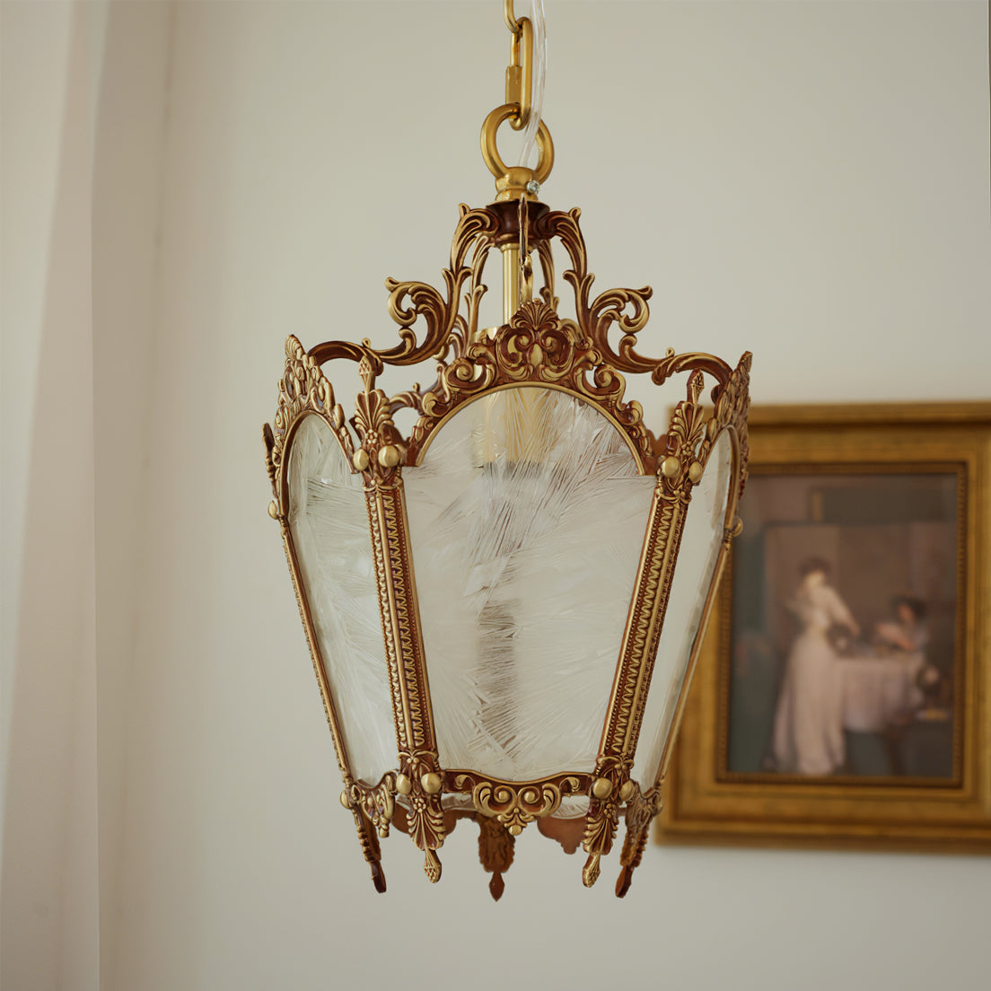 CHATHAM VICTORIAN INFLUENCE HANGING LANTERN