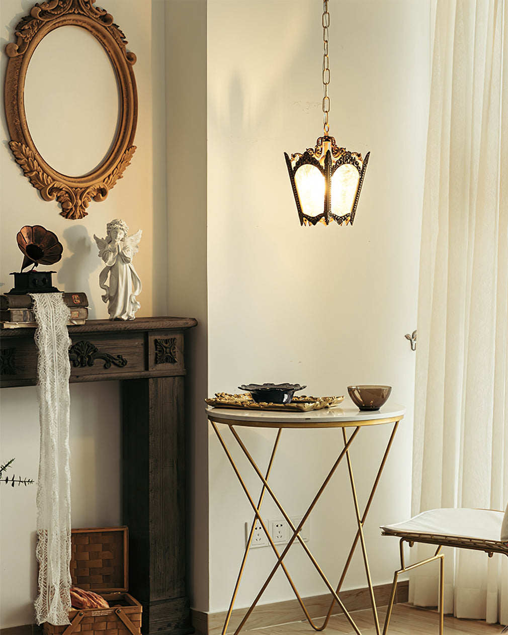 CHATHAM VICTORIAN INFLUENCE HANGING LANTERN