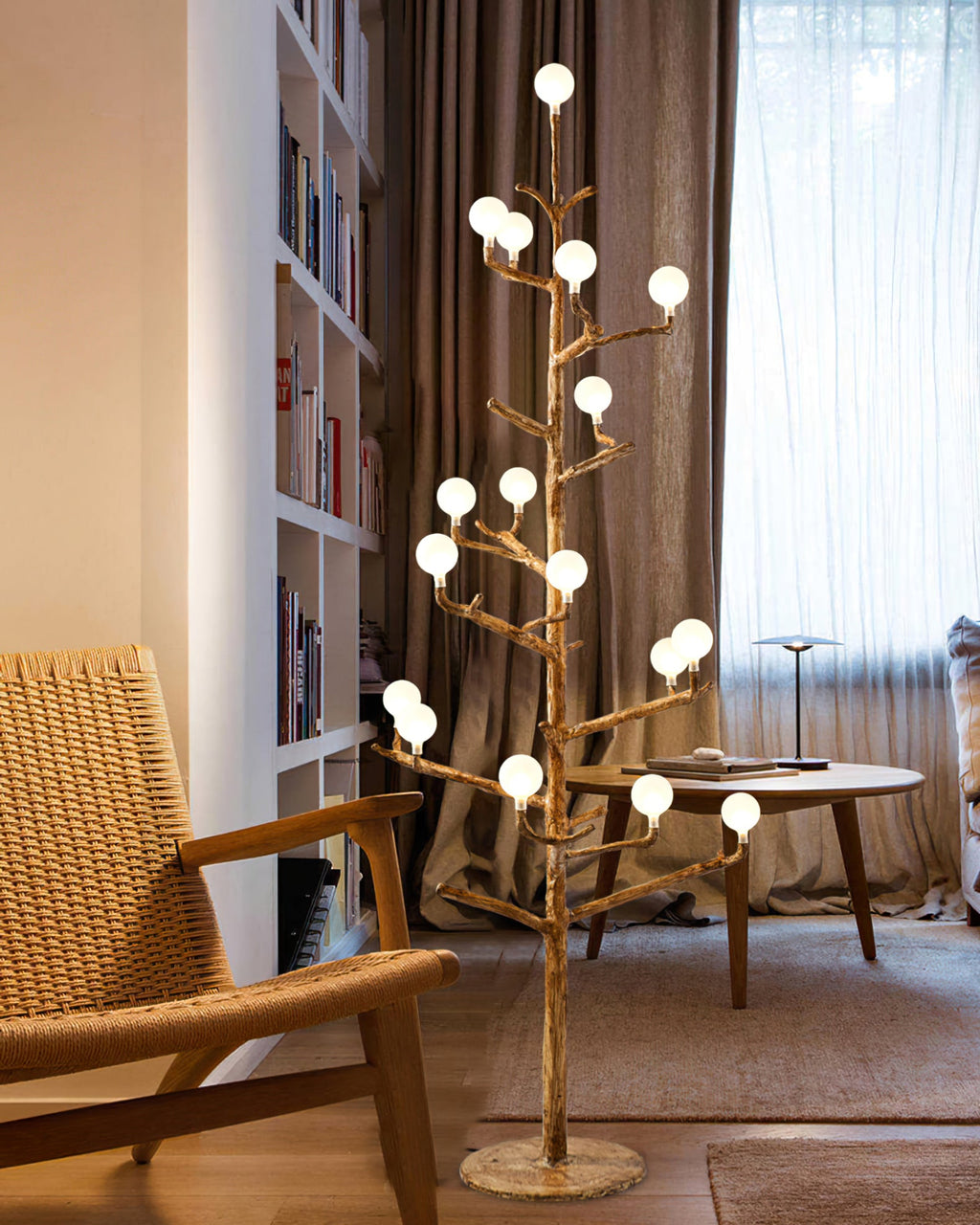 RAVENHALL WOODLAND HORN FLOOR LIGHT