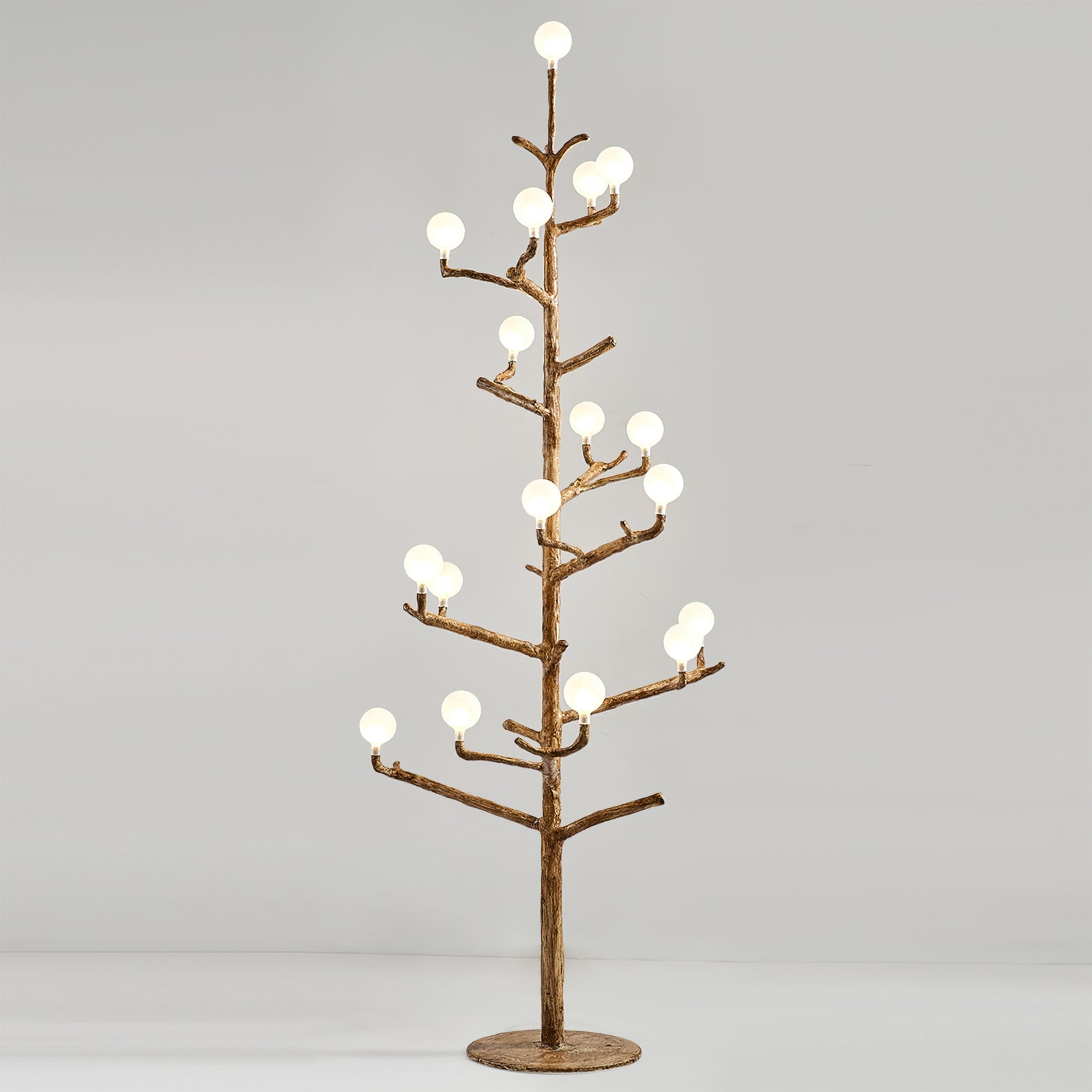 RAVENHALL WOODLAND HORN FLOOR LIGHT