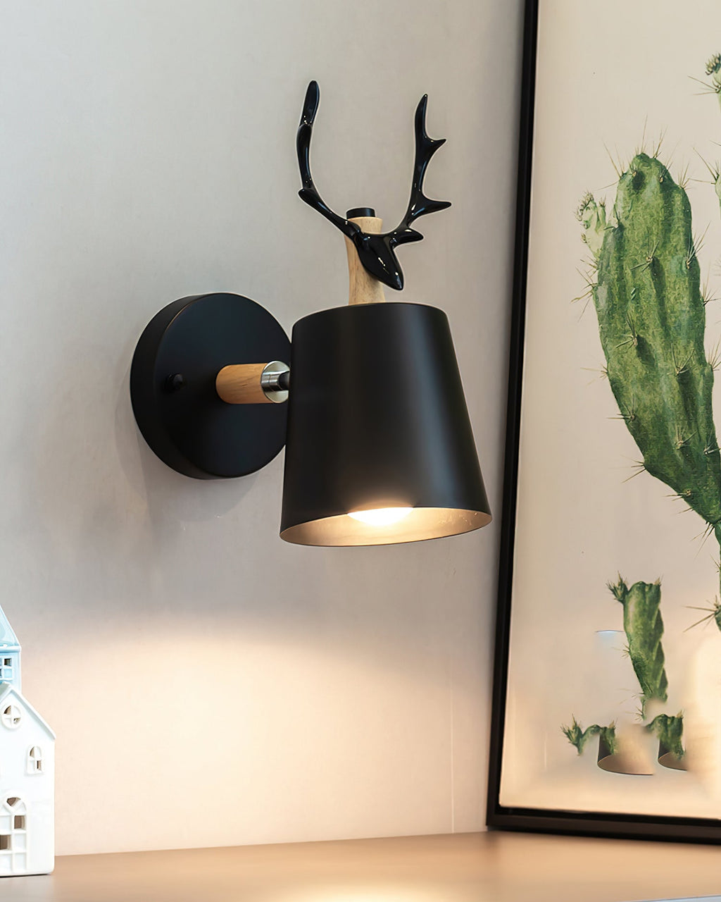 BRAMBLEHURST RUSTIC ANTLER ILLUMINATOR