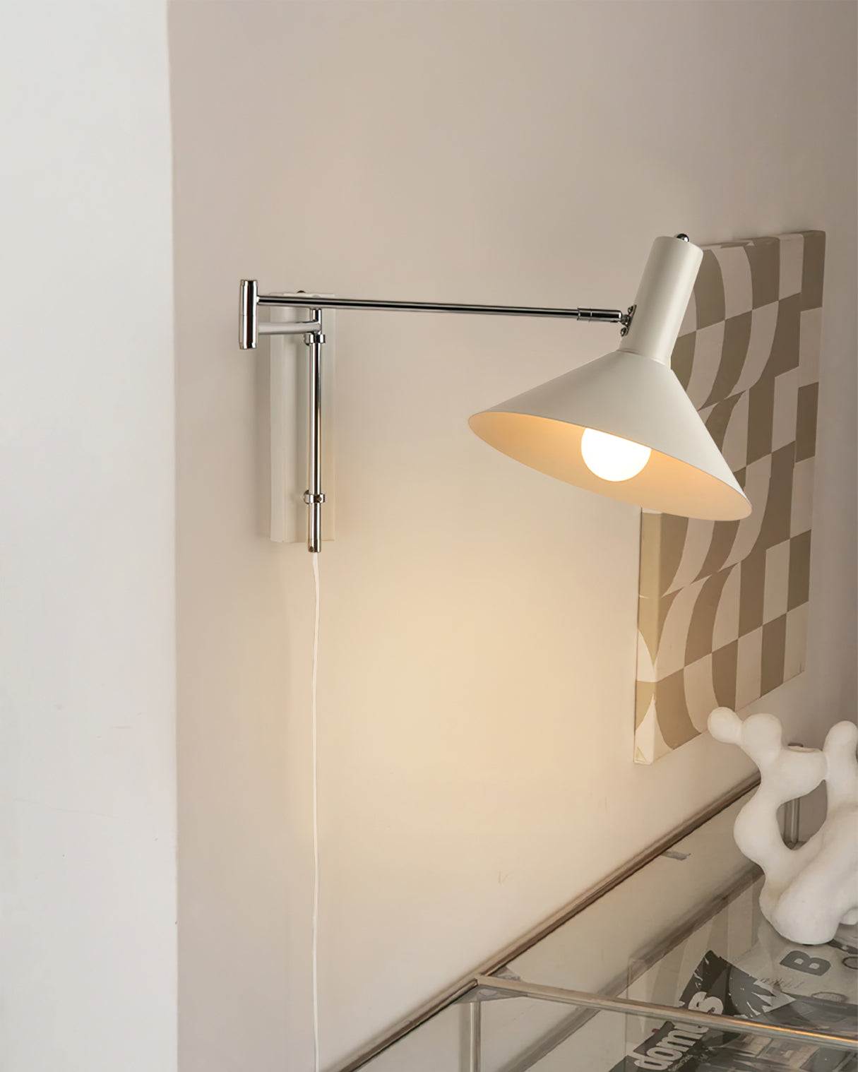 FENWICK ILLUMINATED WALL APPLIQUE