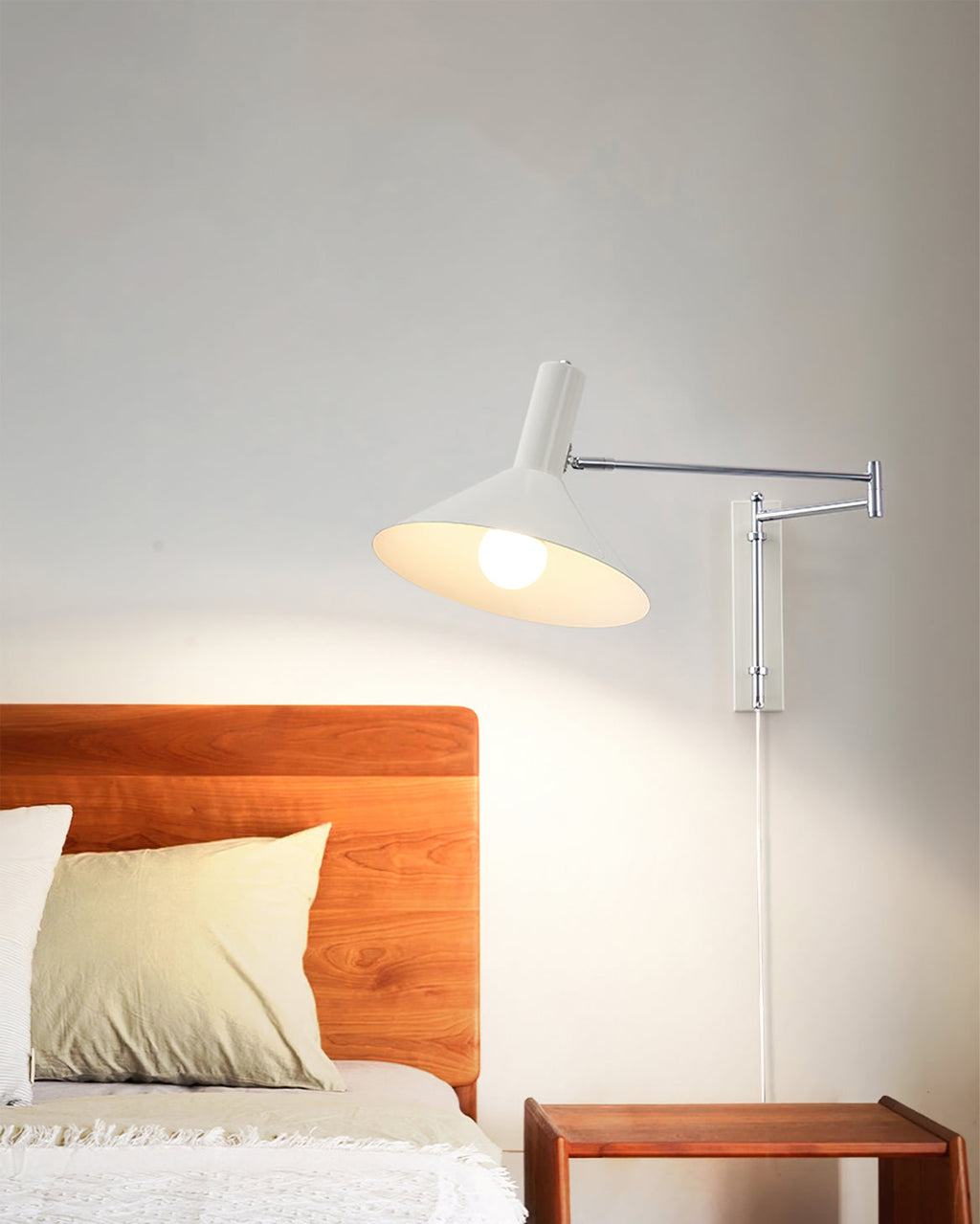 FENWICK ILLUMINATED WALL APPLIQUE