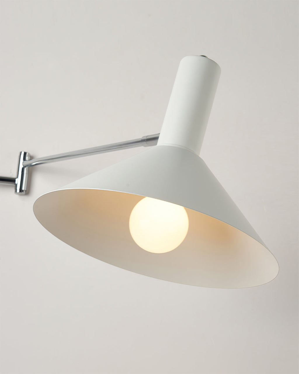FENWICK ILLUMINATED WALL APPLIQUE