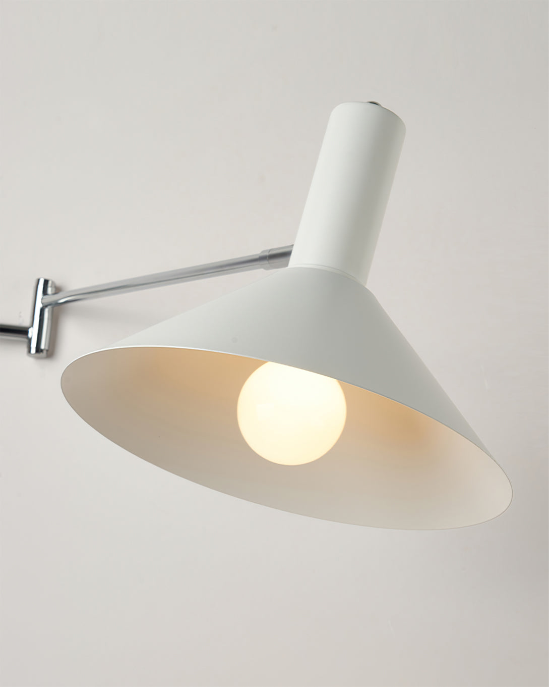 FENWICK ILLUMINATED WALL APPLIQUE