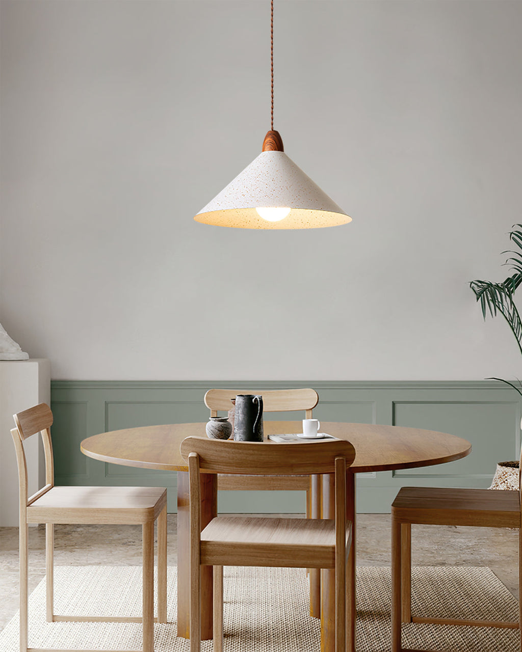 RAVENWOOD HANGING GLASS ILLUMINATOR