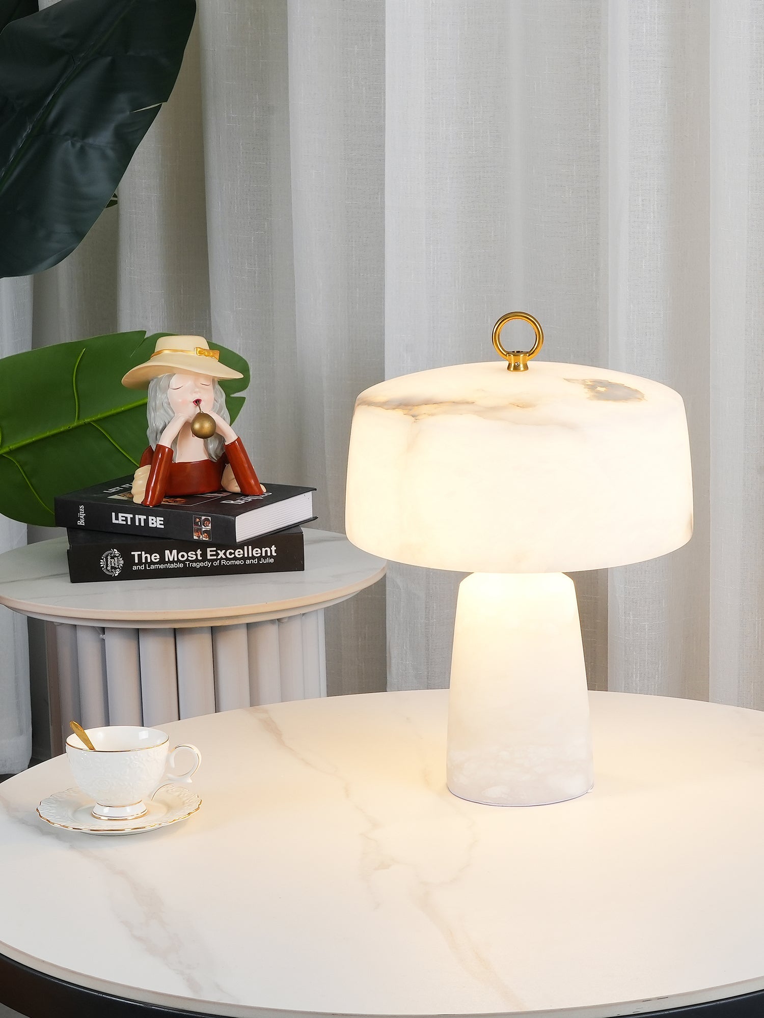 WINTHROP GEOMETRIC ILLUMINATION LAMP