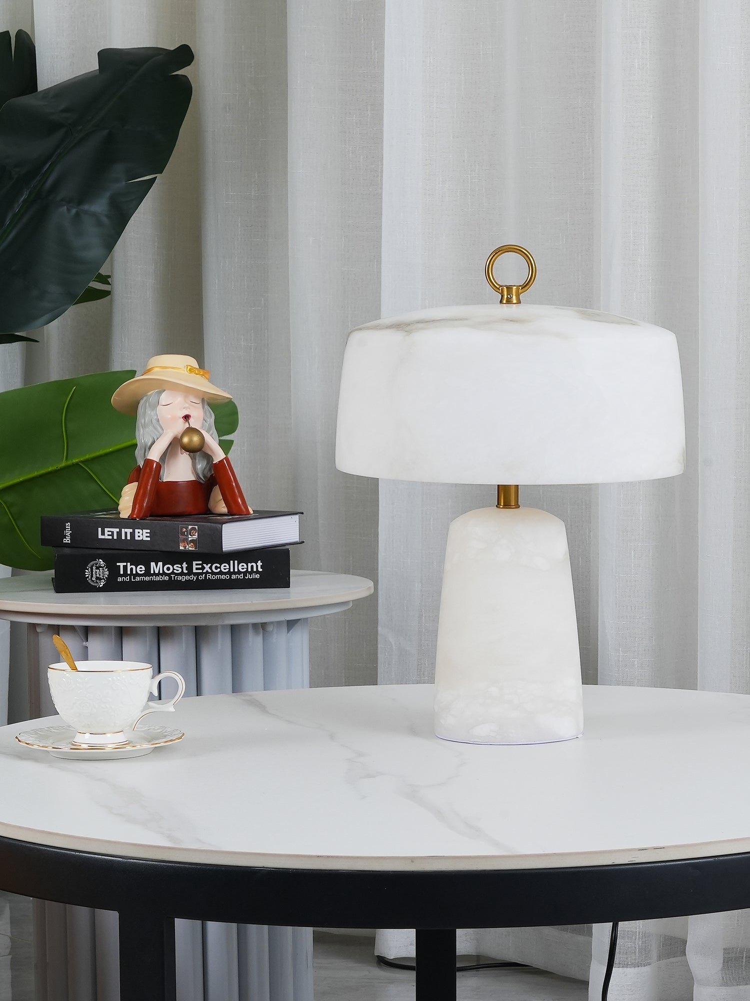 WINTHROP GEOMETRIC ILLUMINATION LAMP