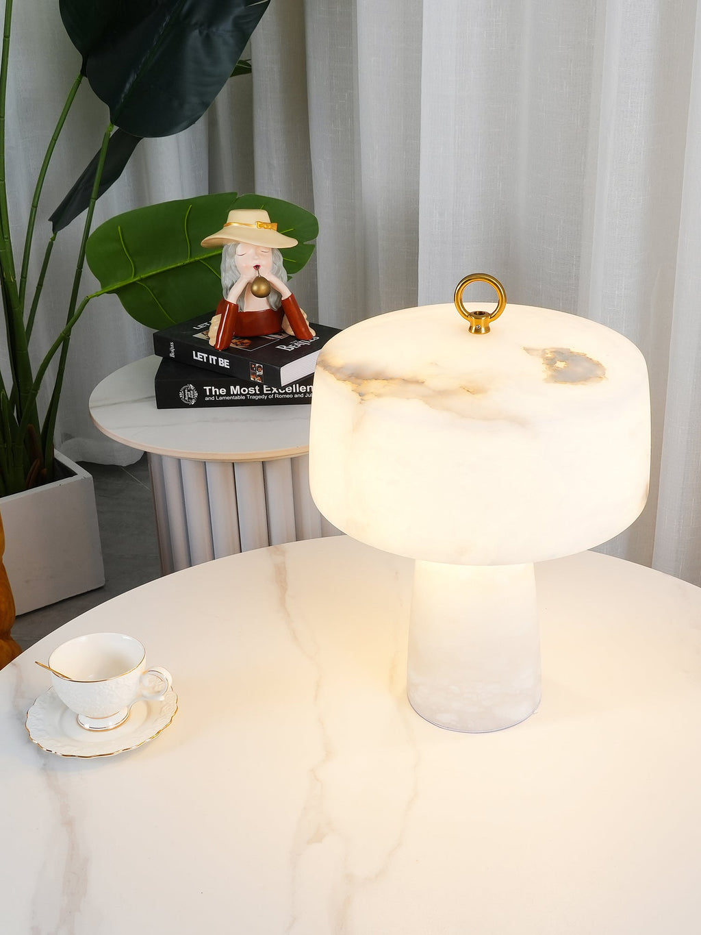 WINTHROP GEOMETRIC ILLUMINATION LAMP