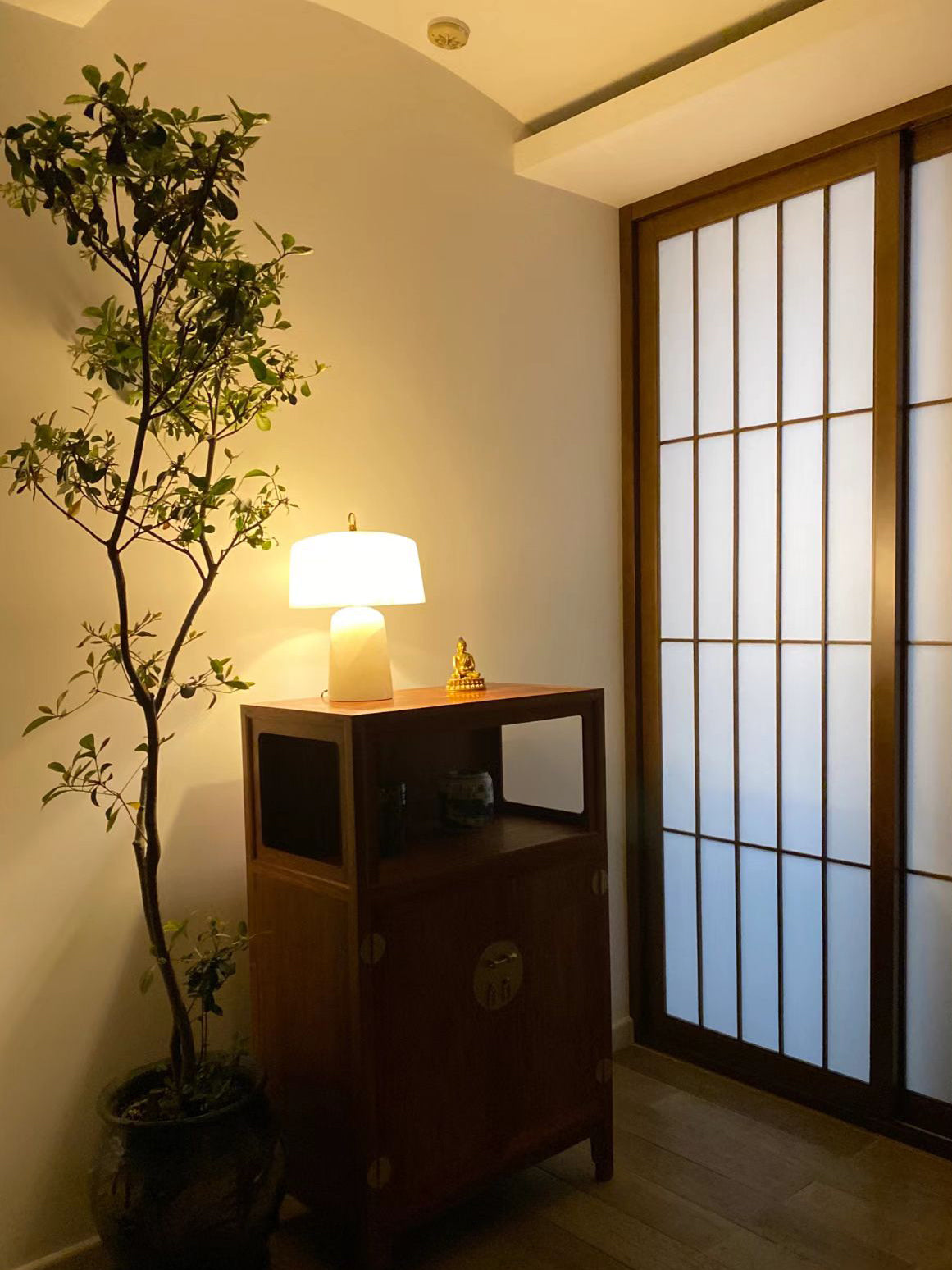 WINTHROP GEOMETRIC ILLUMINATION LAMP