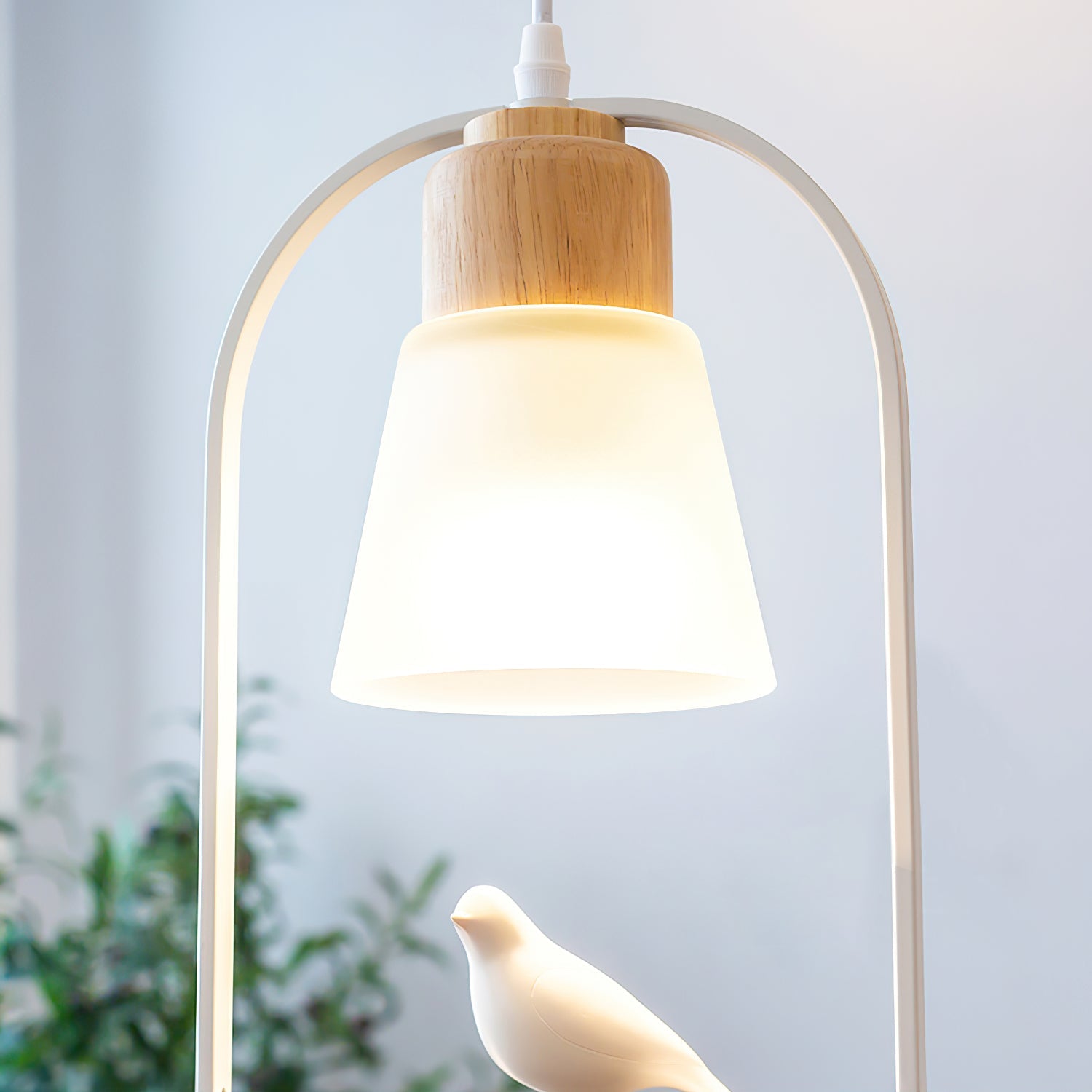 WINDSOR AVIAN HANGING LANTERN