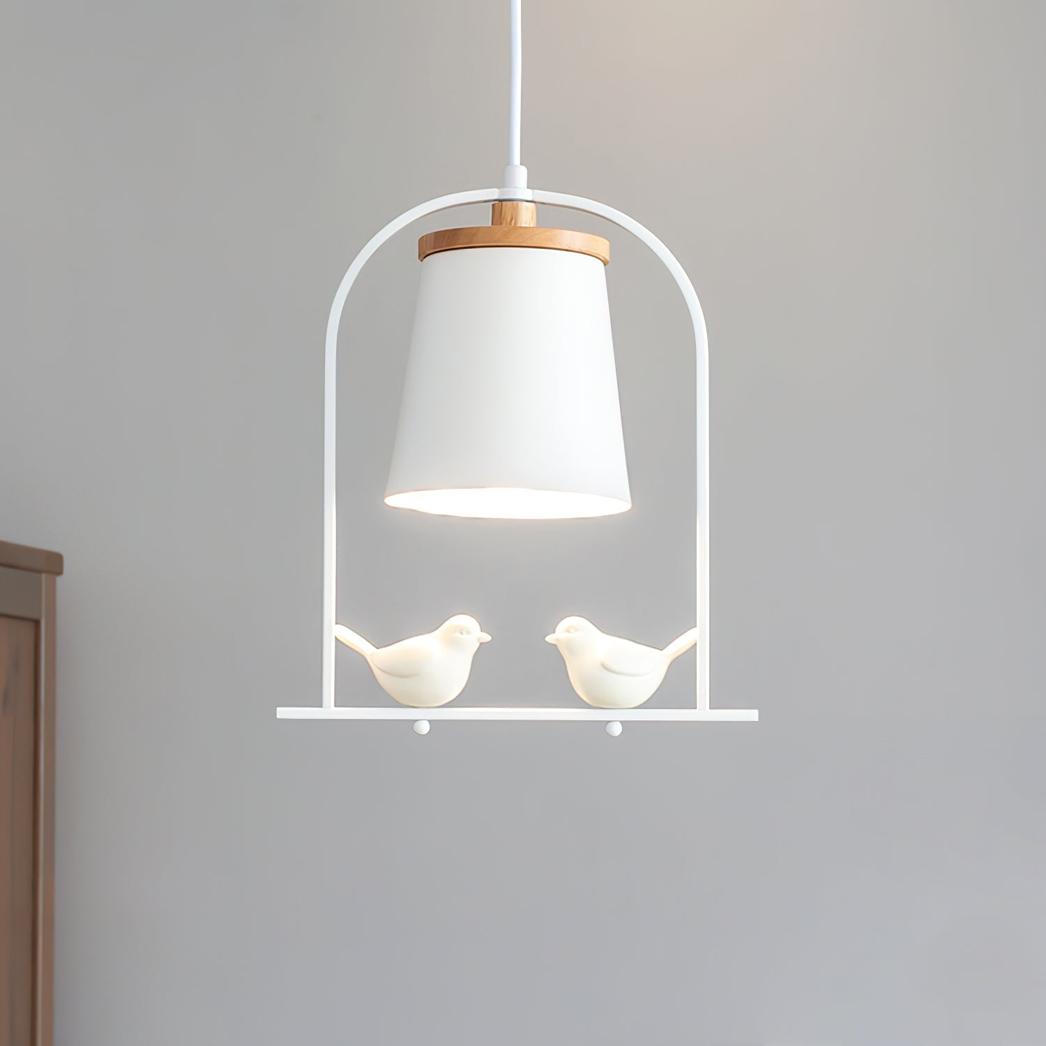 WINDSOR AVIAN HANGING LANTERN