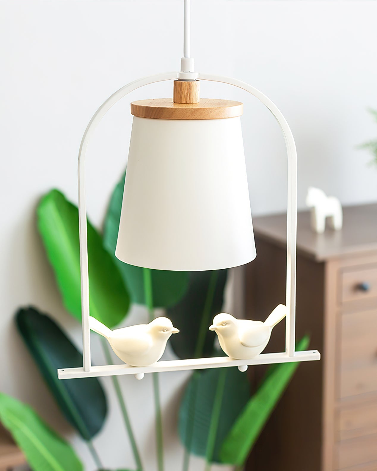 WINDSOR AVIAN HANGING LANTERN