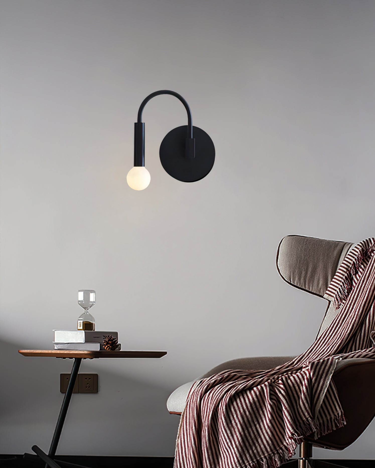 CHISWICK CURVED LUMINAIRE