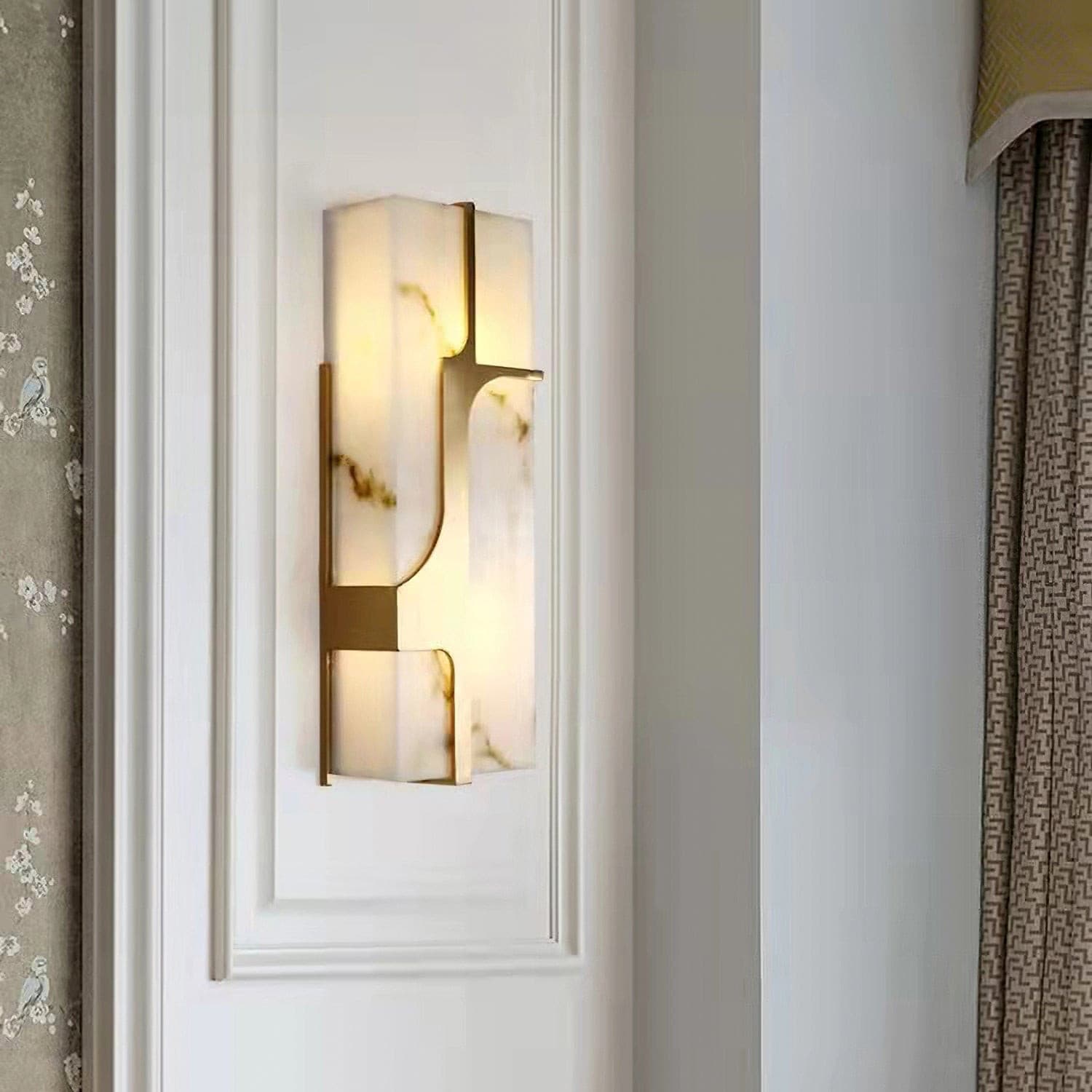 FENWICK IVORY HUE WALL SCONCE