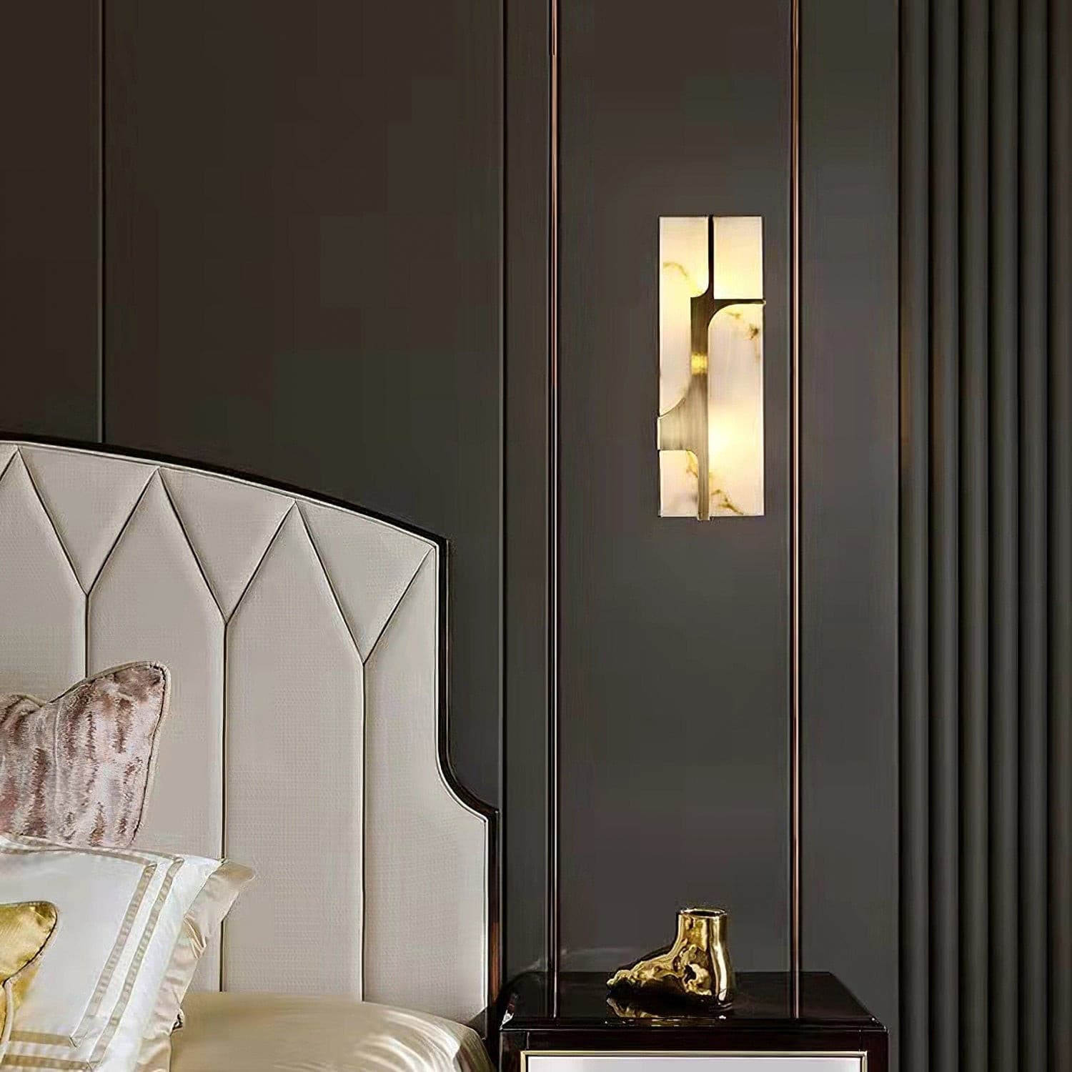 FENWICK IVORY HUE WALL SCONCE