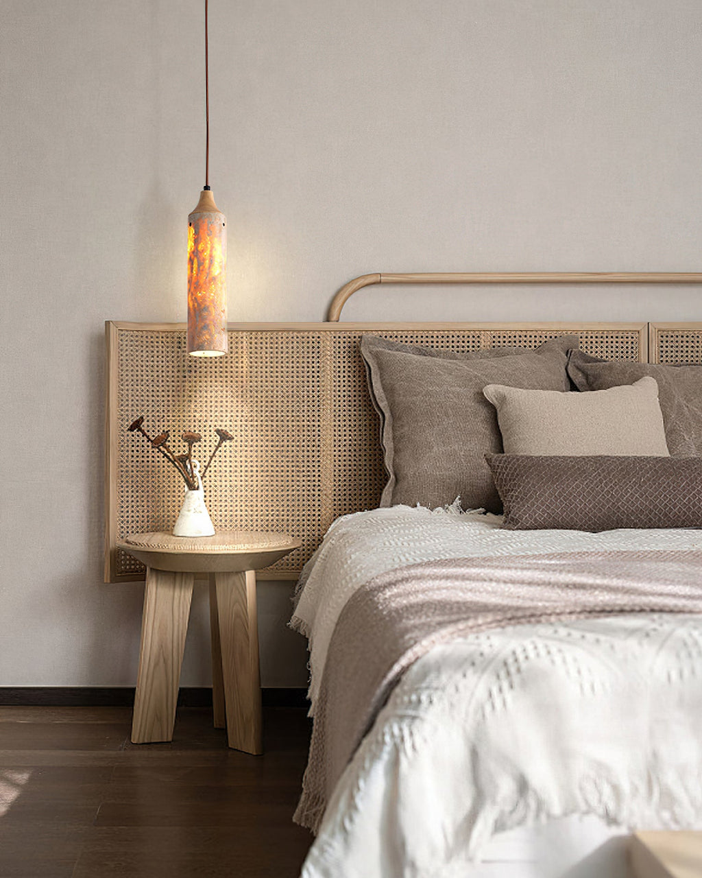 WINTHROP ILLUMINATION HANGING LANTERN