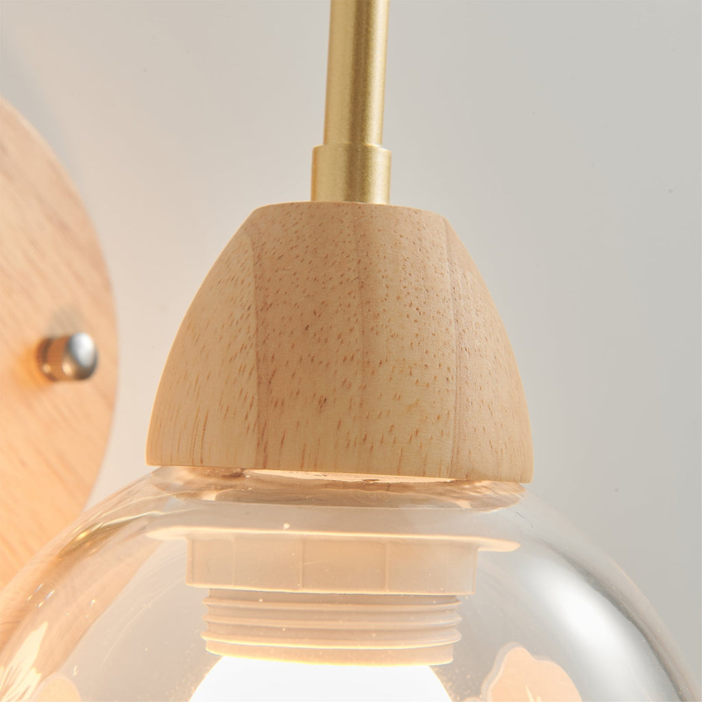 WINDSOR HALLWAY BRACKET LANTERN