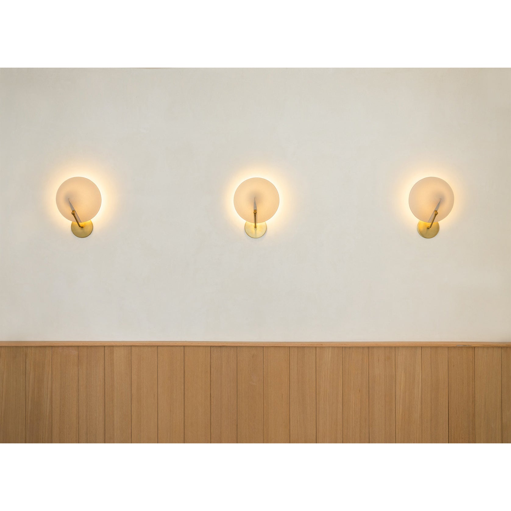 Winthrop Vintage Lantern Wall Sconce