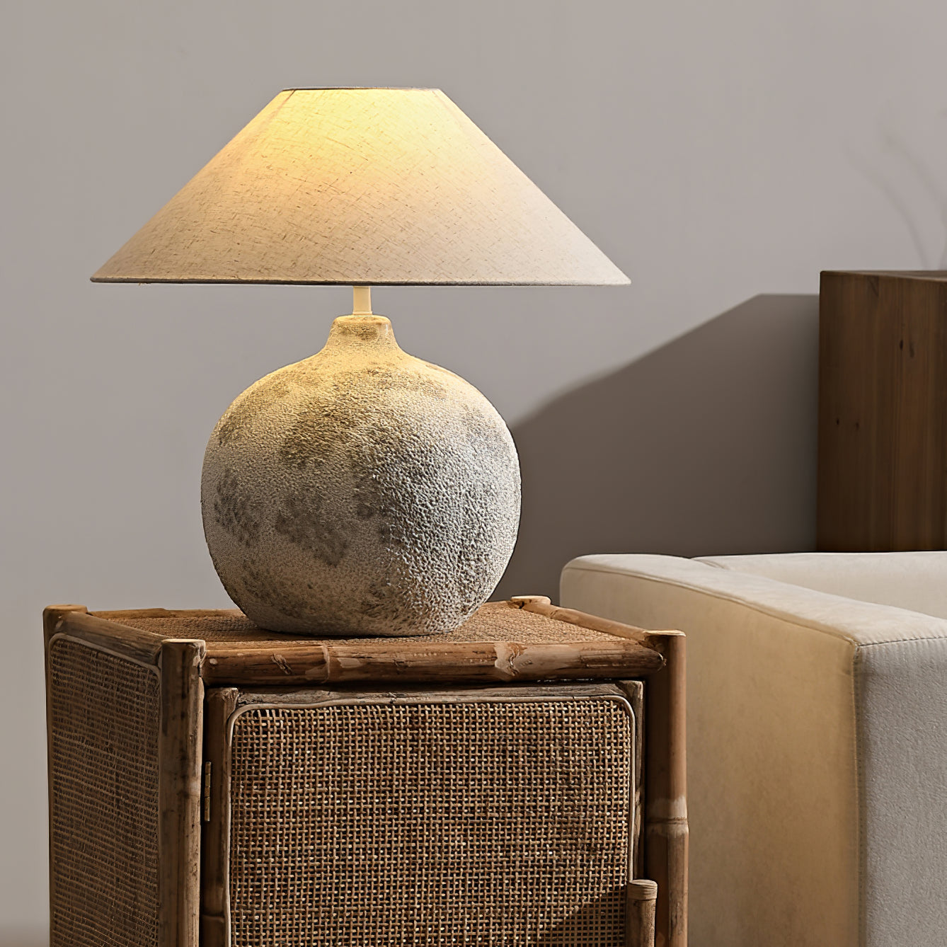 Chesterfield Glow Vintage Table Illumination